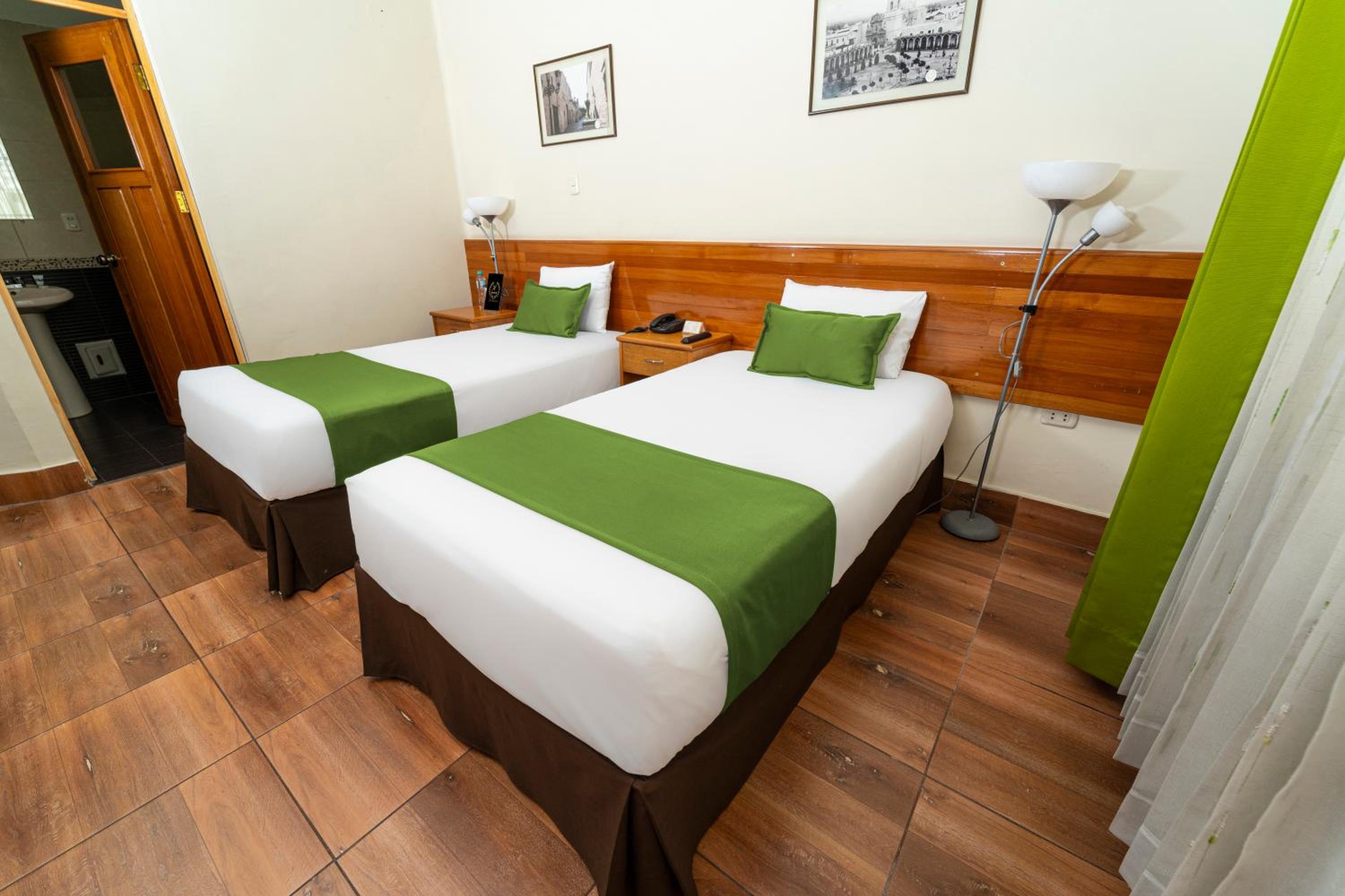 Twin Room with Private Bathroom