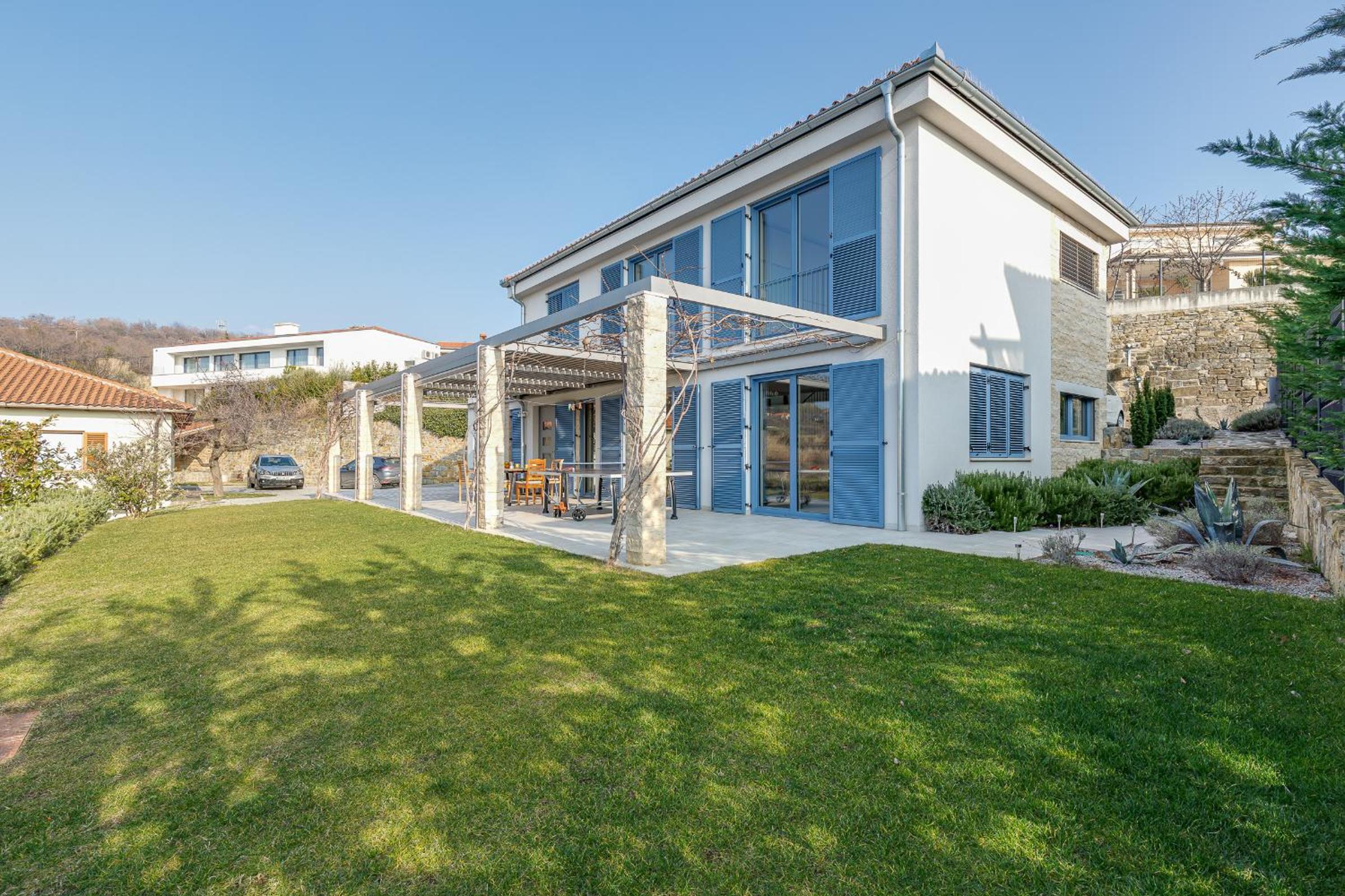 Villa with Sea View photo 3