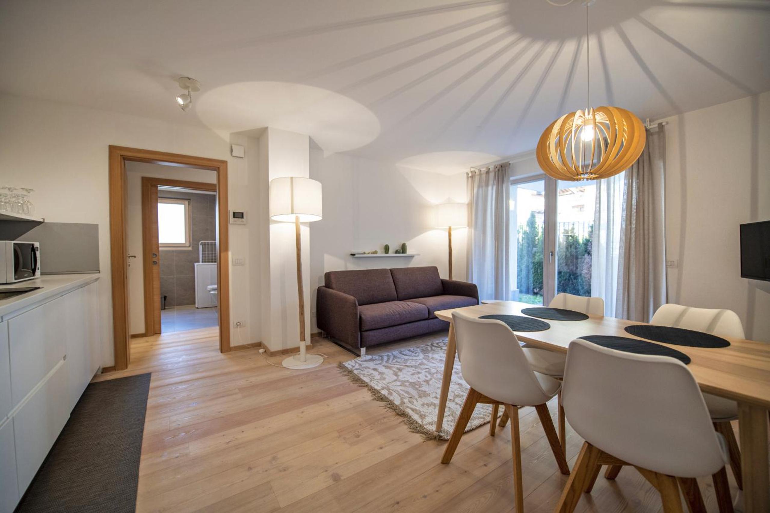 Apartment with Garden View