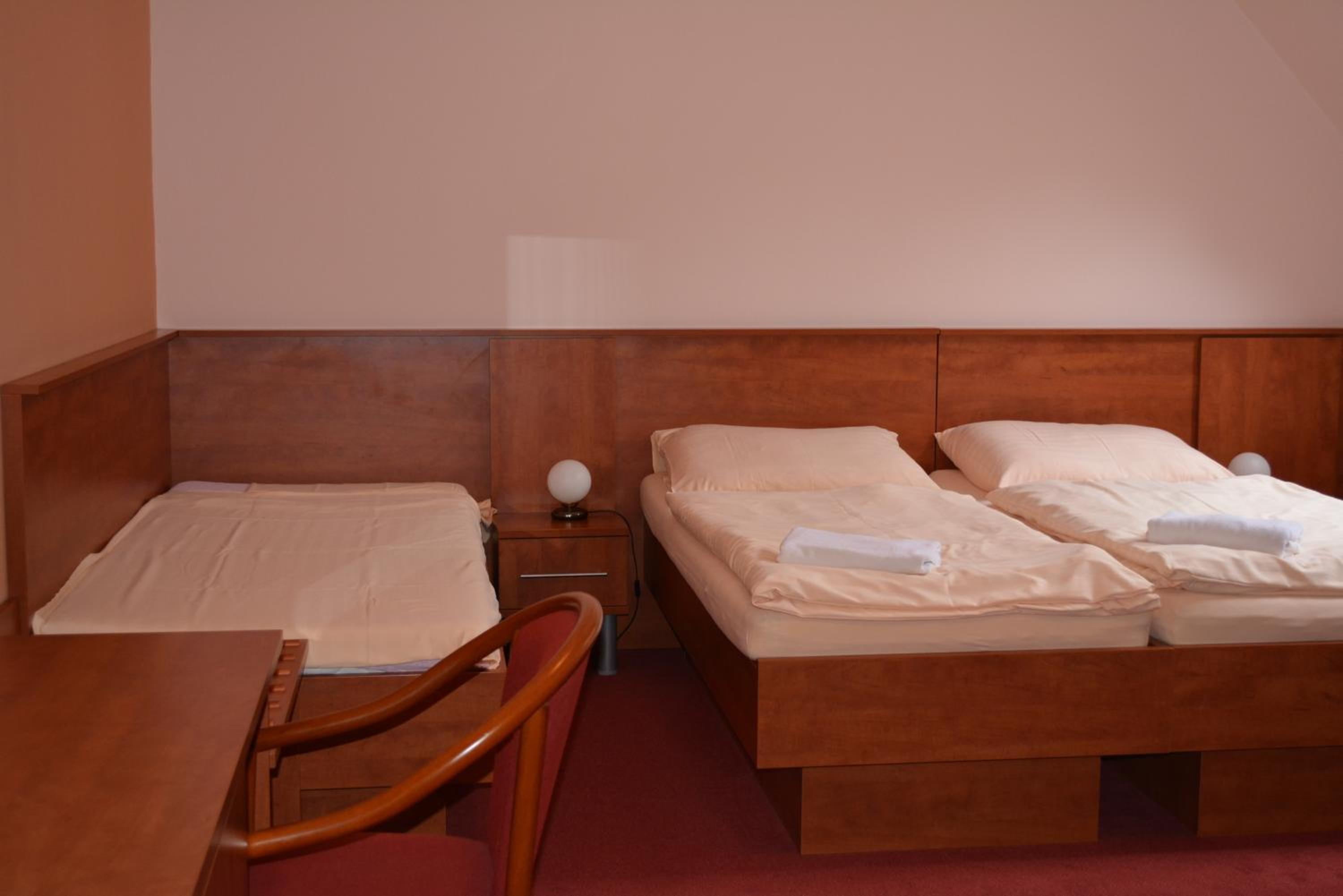 Triple Room - Photo 2