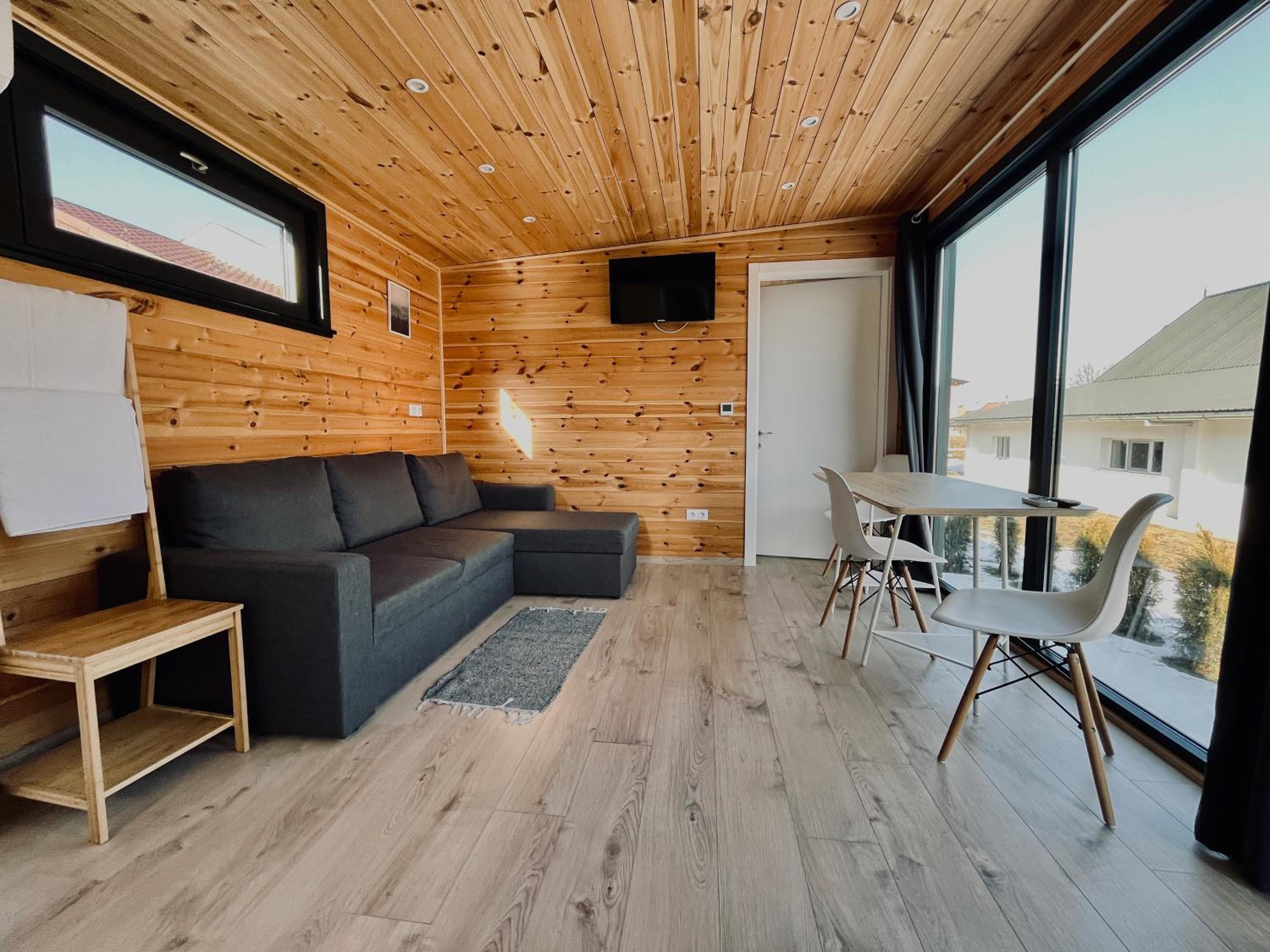 One-Bedroom Villa - Photo 15
