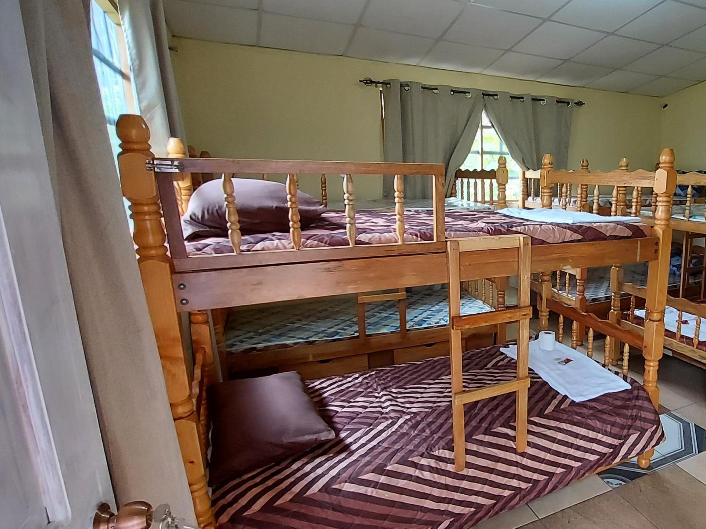 Mixed Dormitory Room photo 3