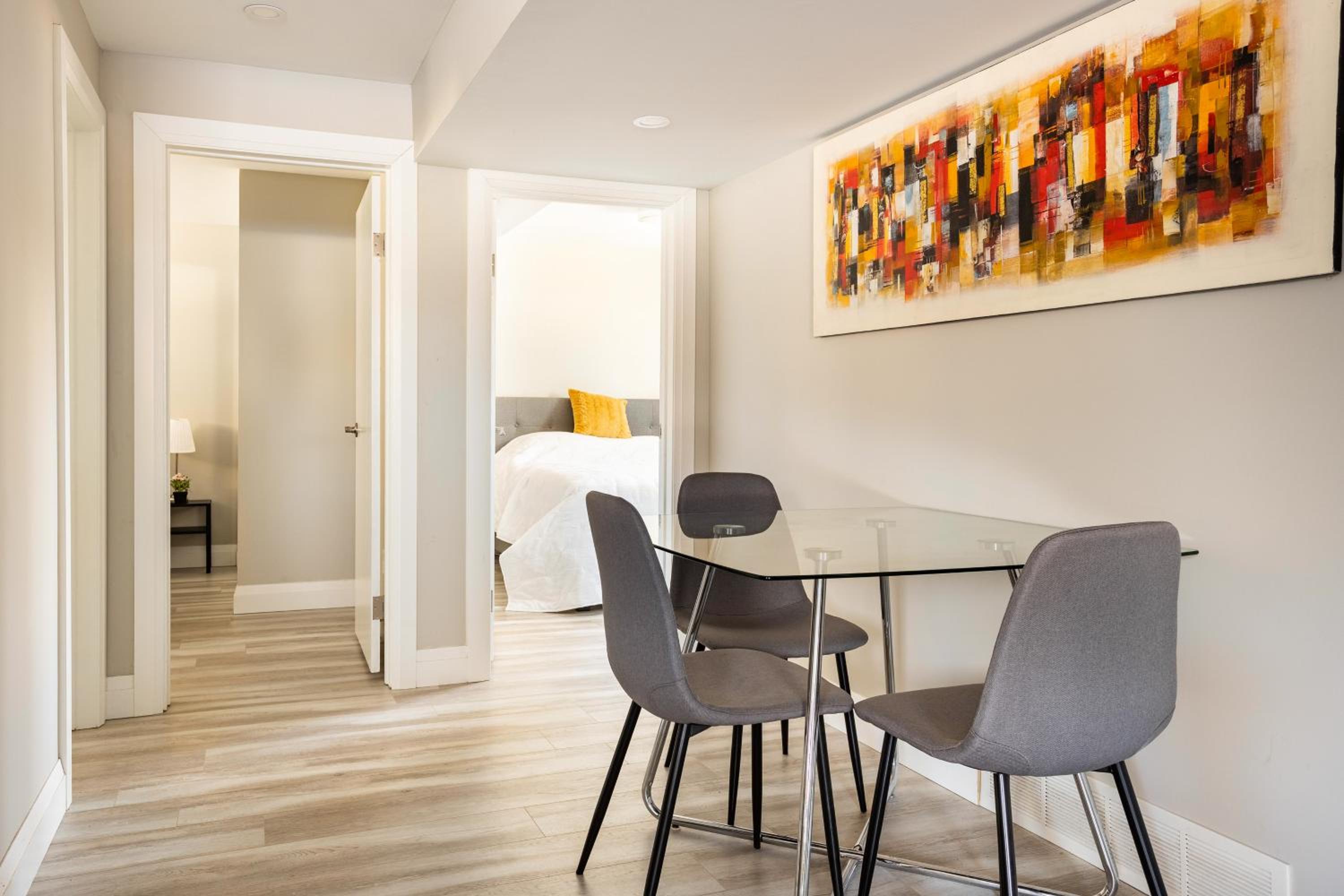 Two-Bedroom Apartment - Photo 8