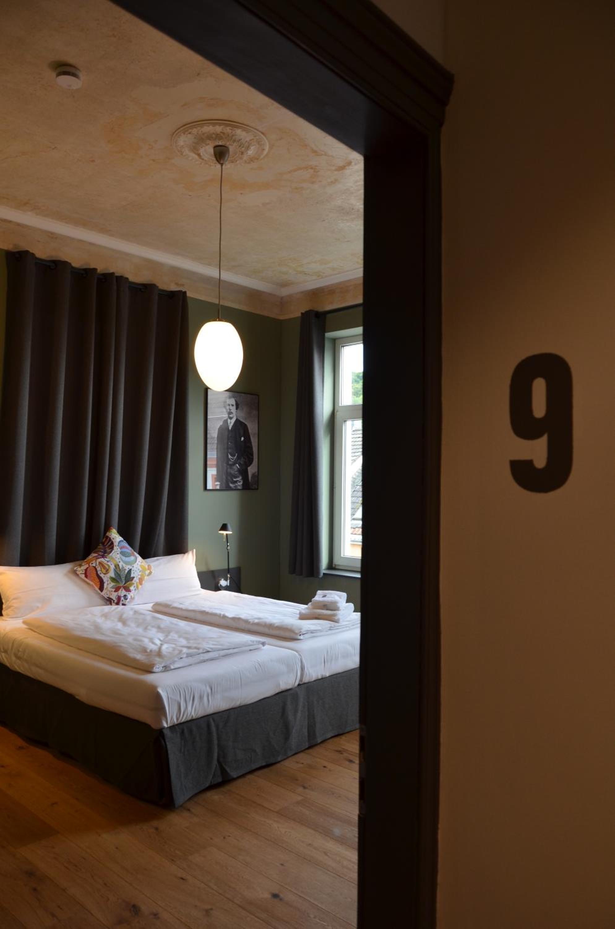 Double Room - Photo 4