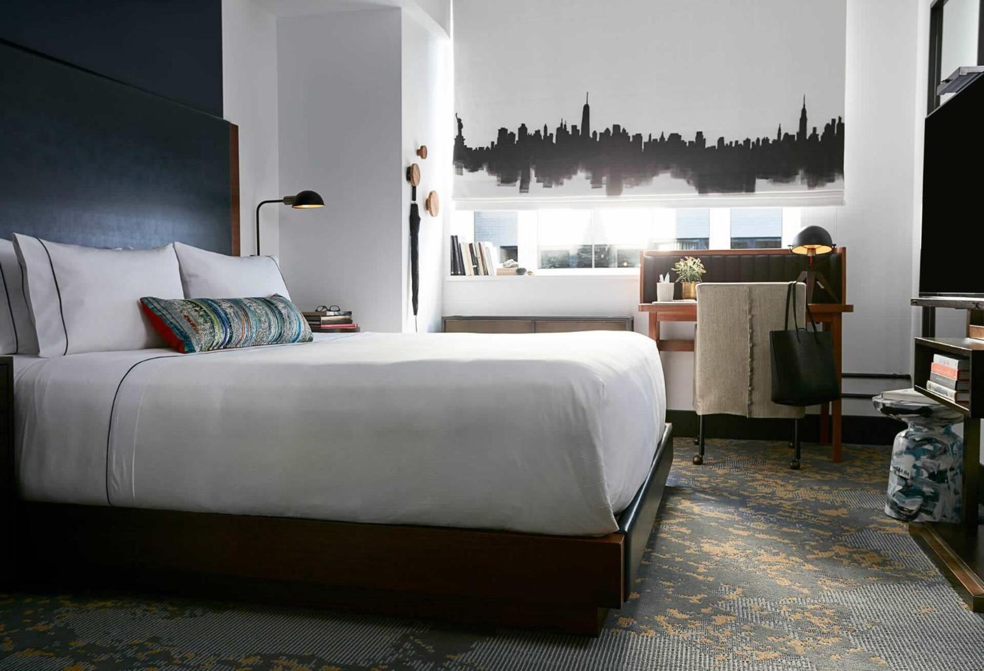 Gallery King Suite thumbnail 5