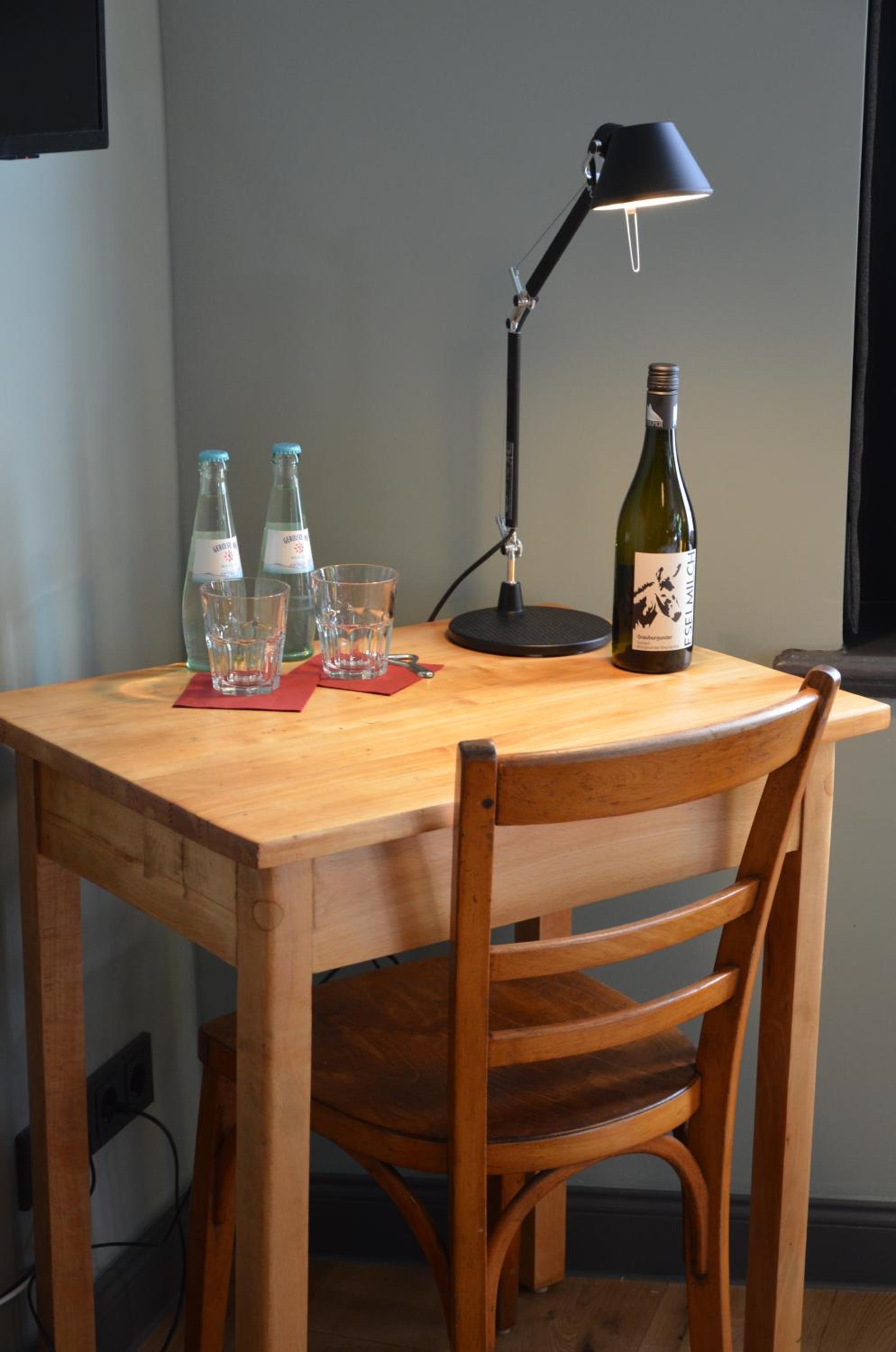 Double Room - Photo 8