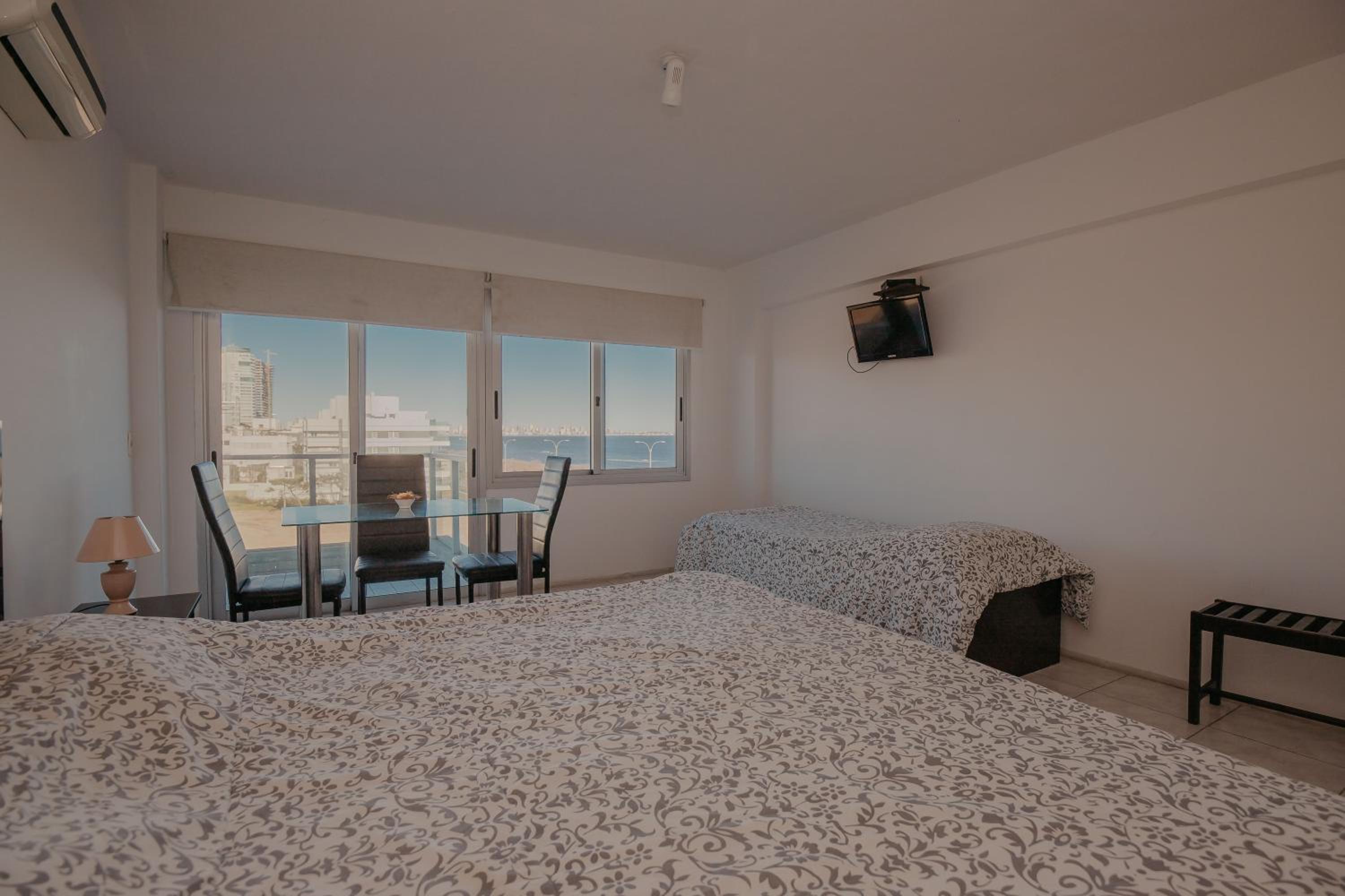 Studio with Sea View photo 3
