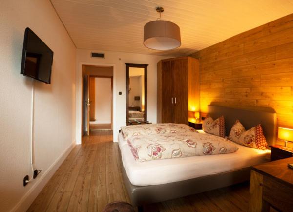 Double Room - Photo 5
