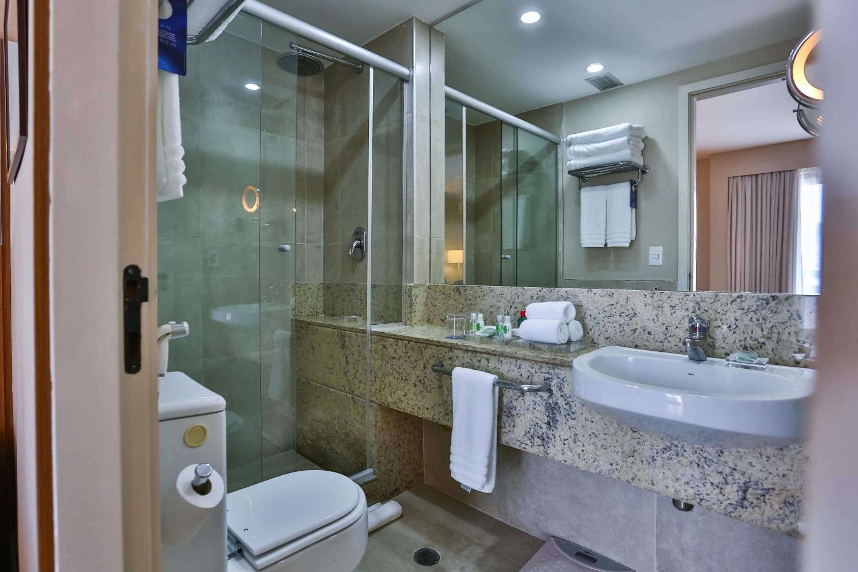 Premium King Room
