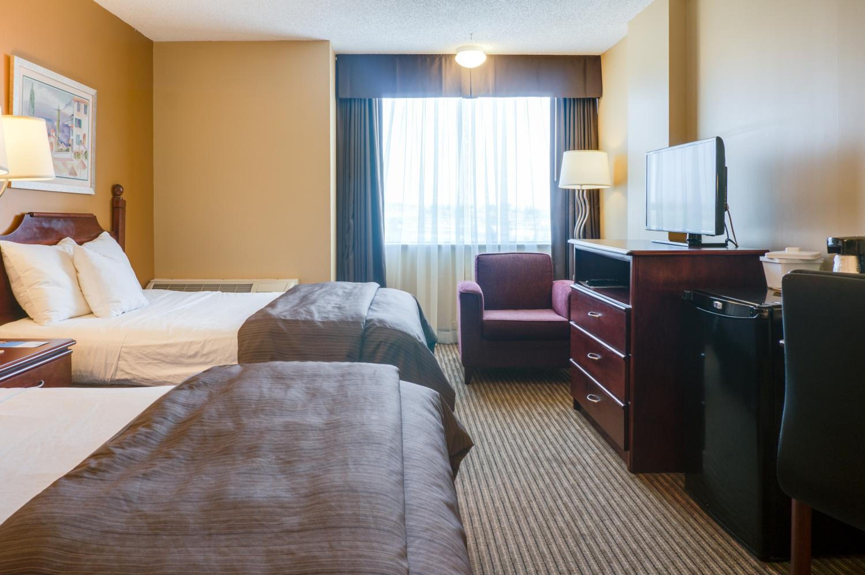 Deluxe Double Room with Two Double Beds - Non-Smoking - Photo 3