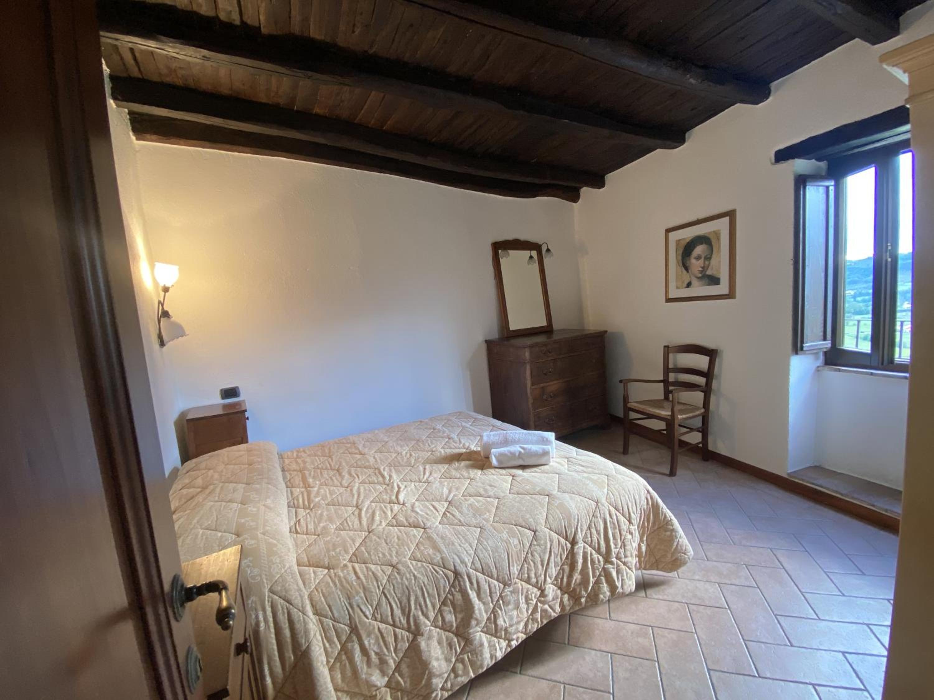 Classic Apartment - Photo 4