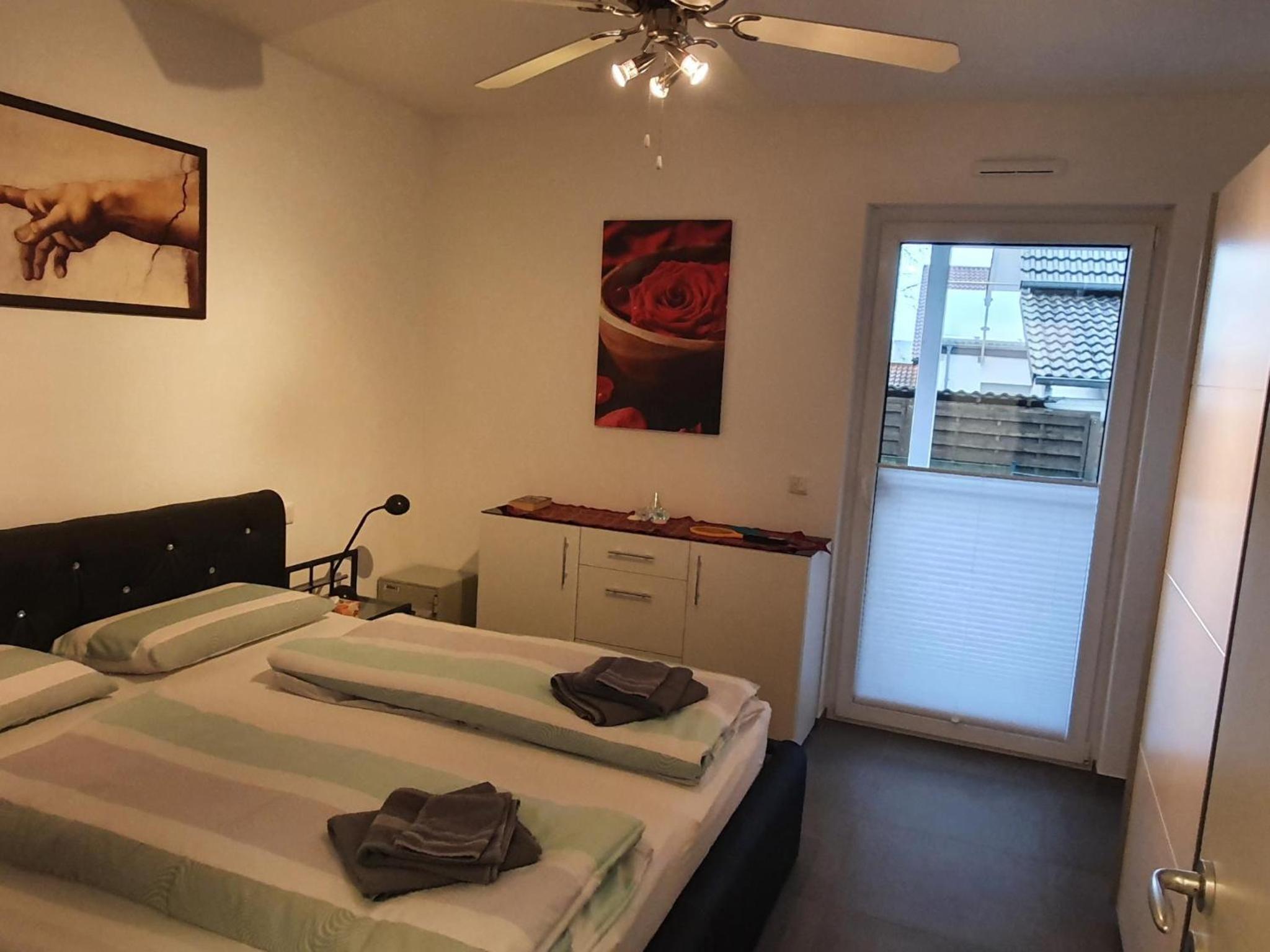 One-Bedroom Apartment photo 1