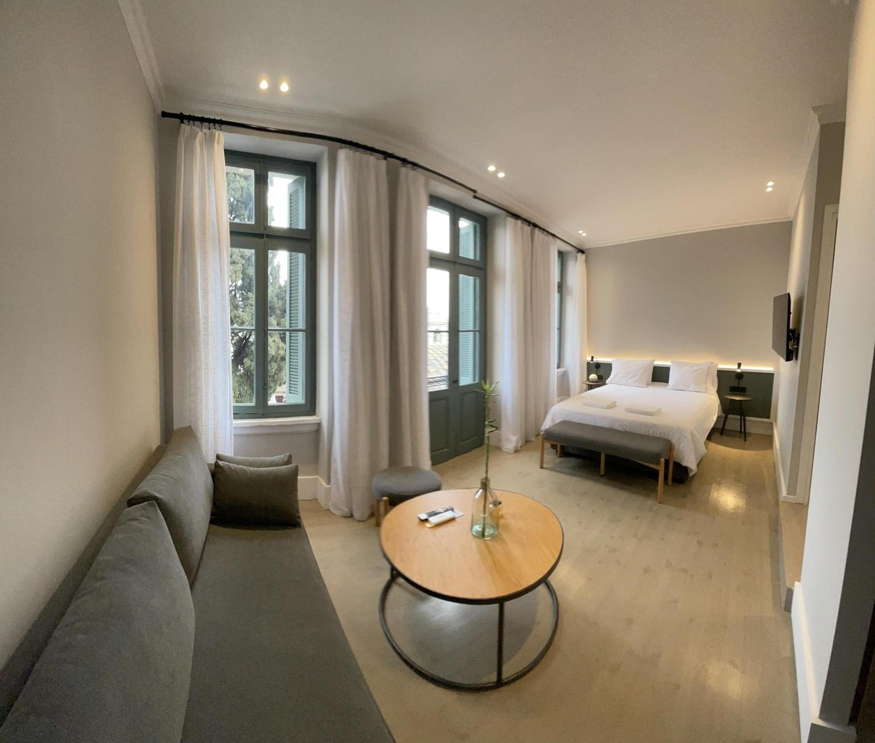 Superior King Room photo 1