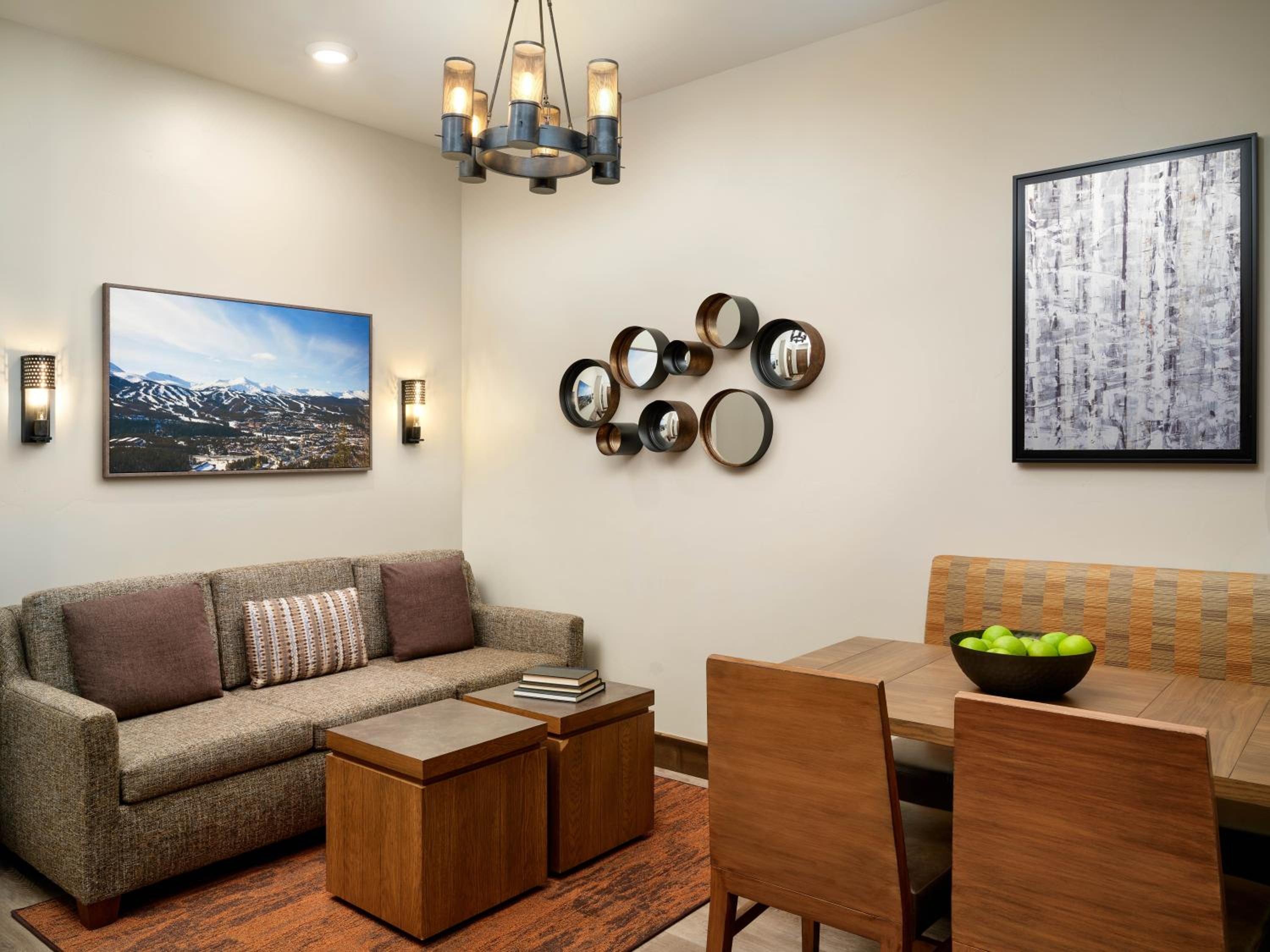 One Bedroom Suite  photo 3