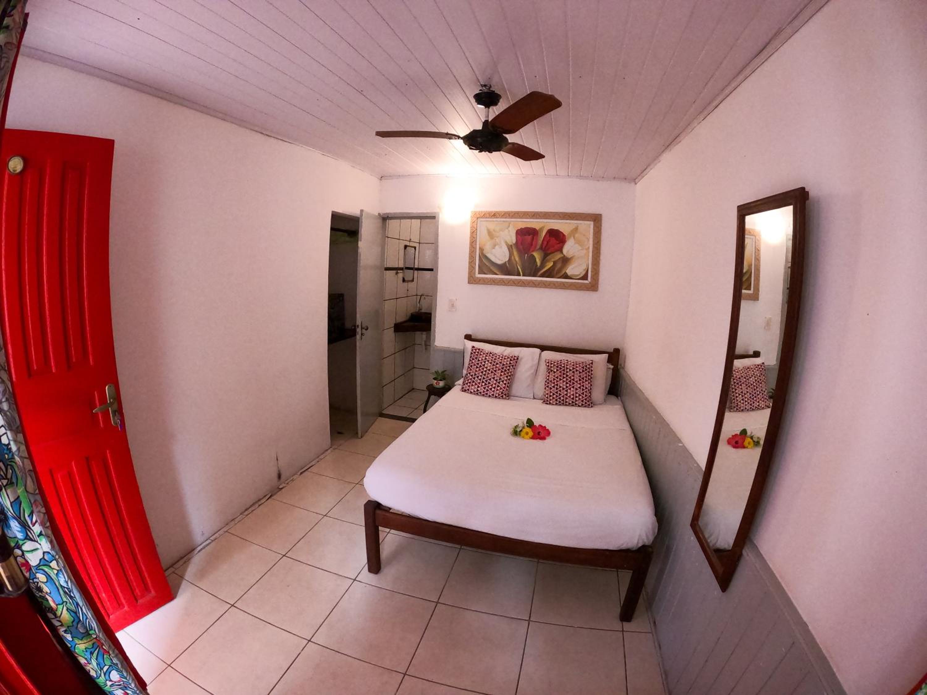 Economy Double Room - Photo 8