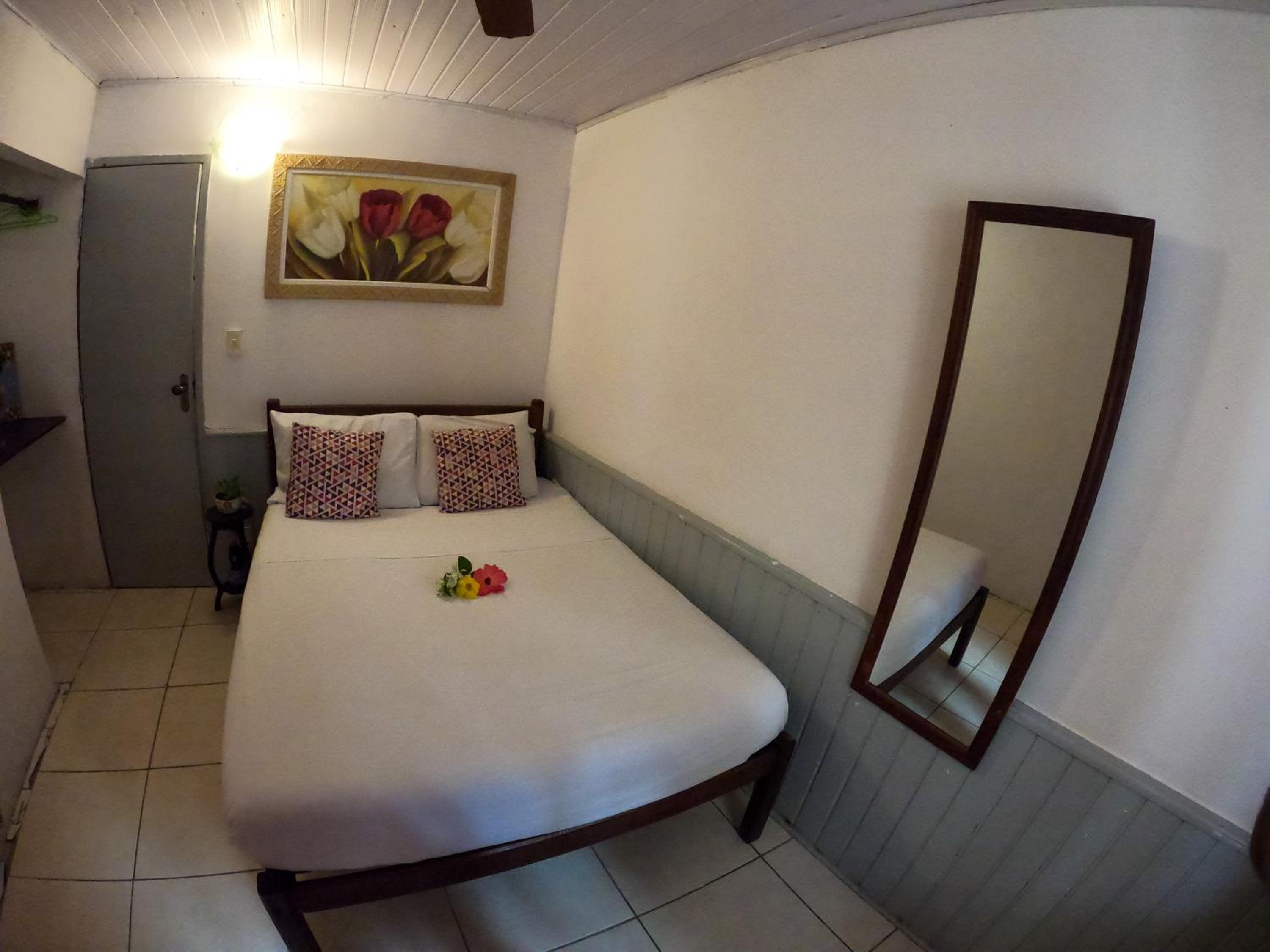 Economy Double Room - Photo 4