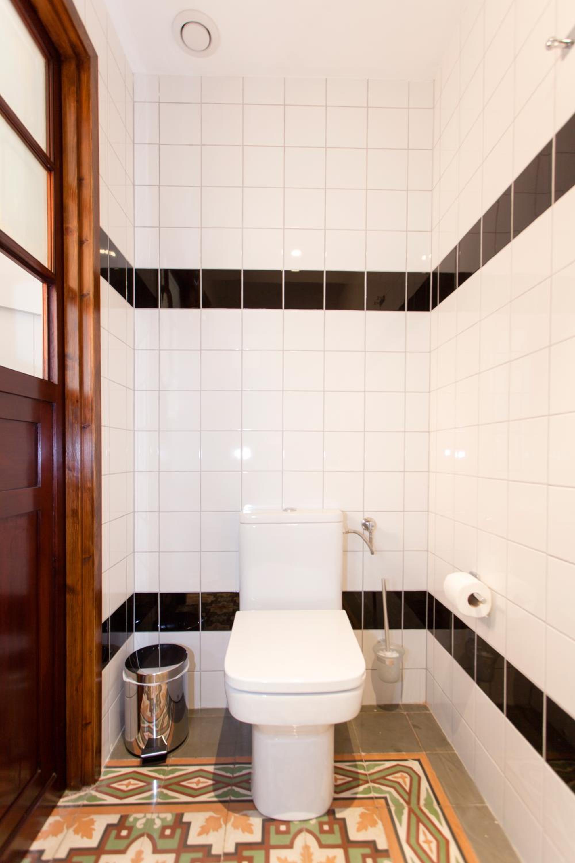Small Double Room - Photo 9