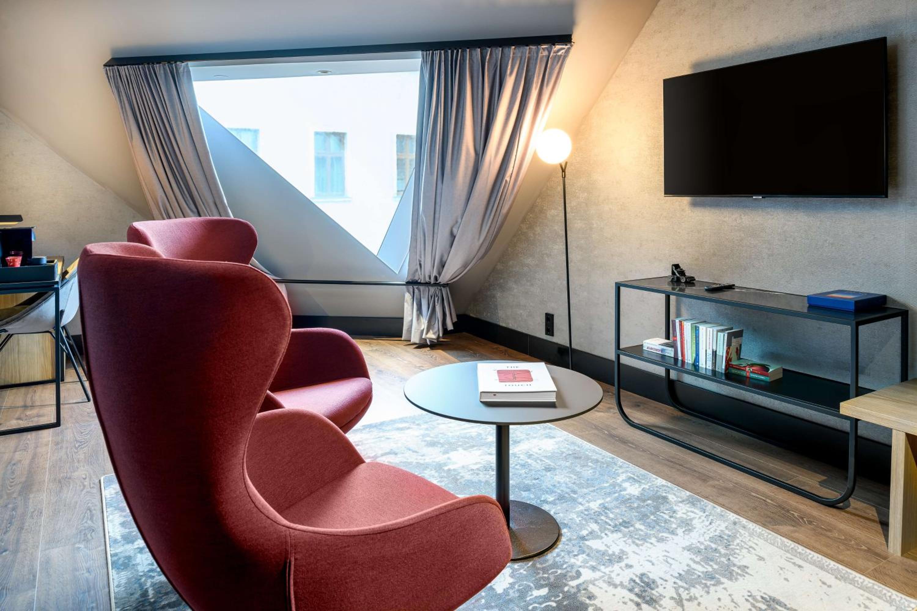 Suite photo 1