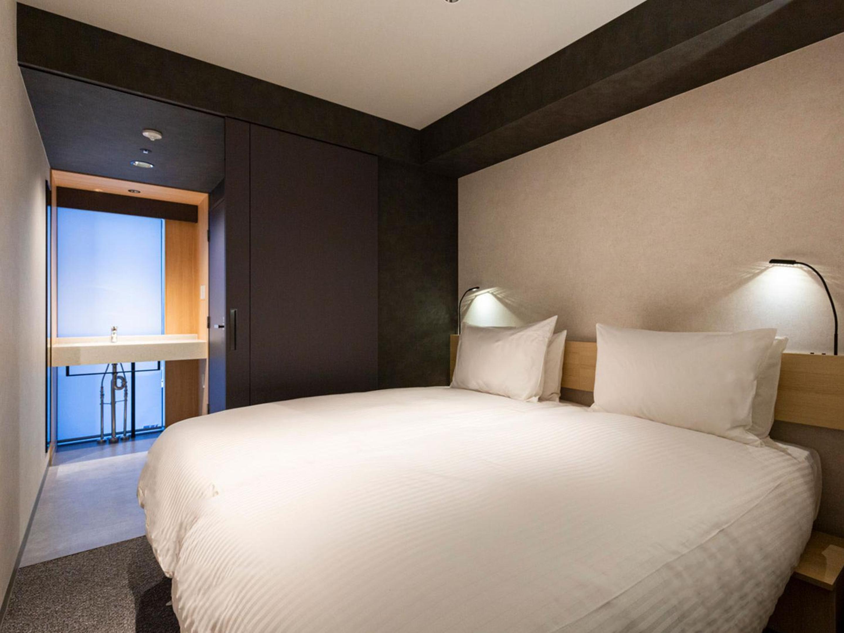 Standard Hollywood Twin Room