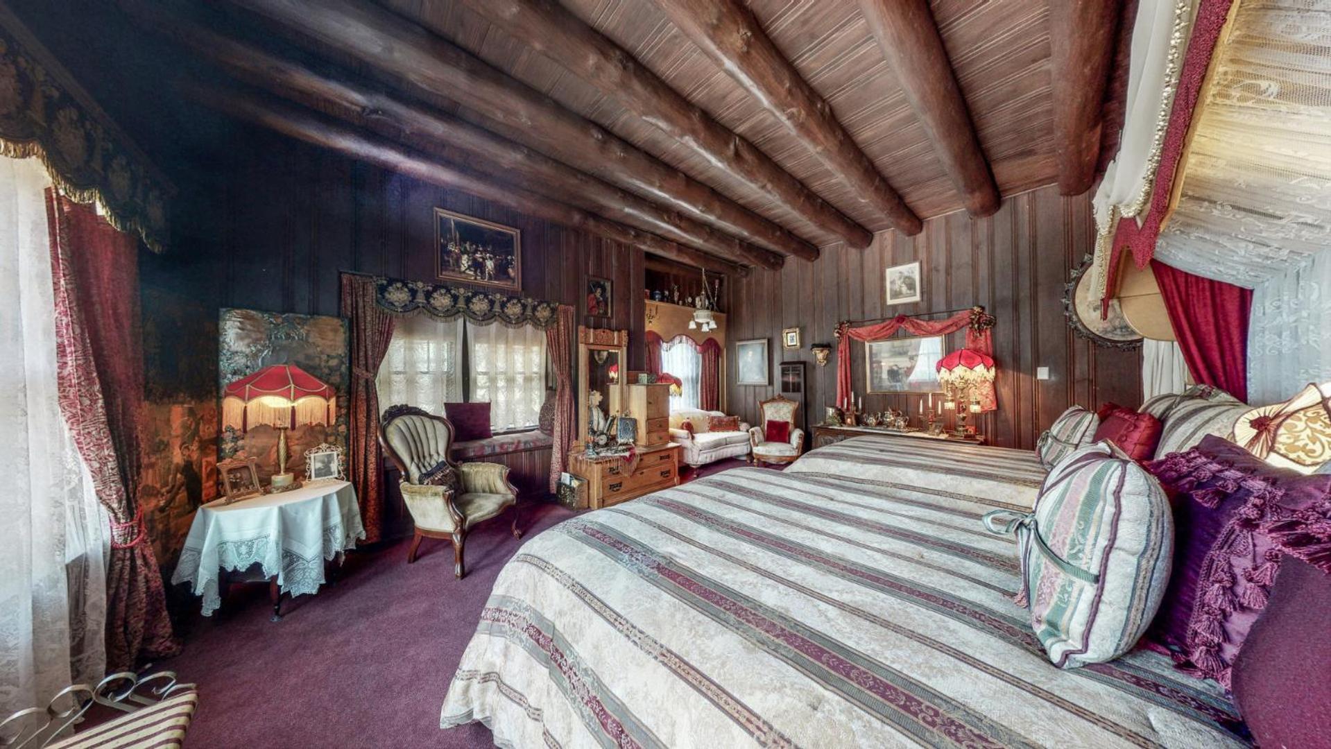 Quadruple Room with Mountain View photo 3