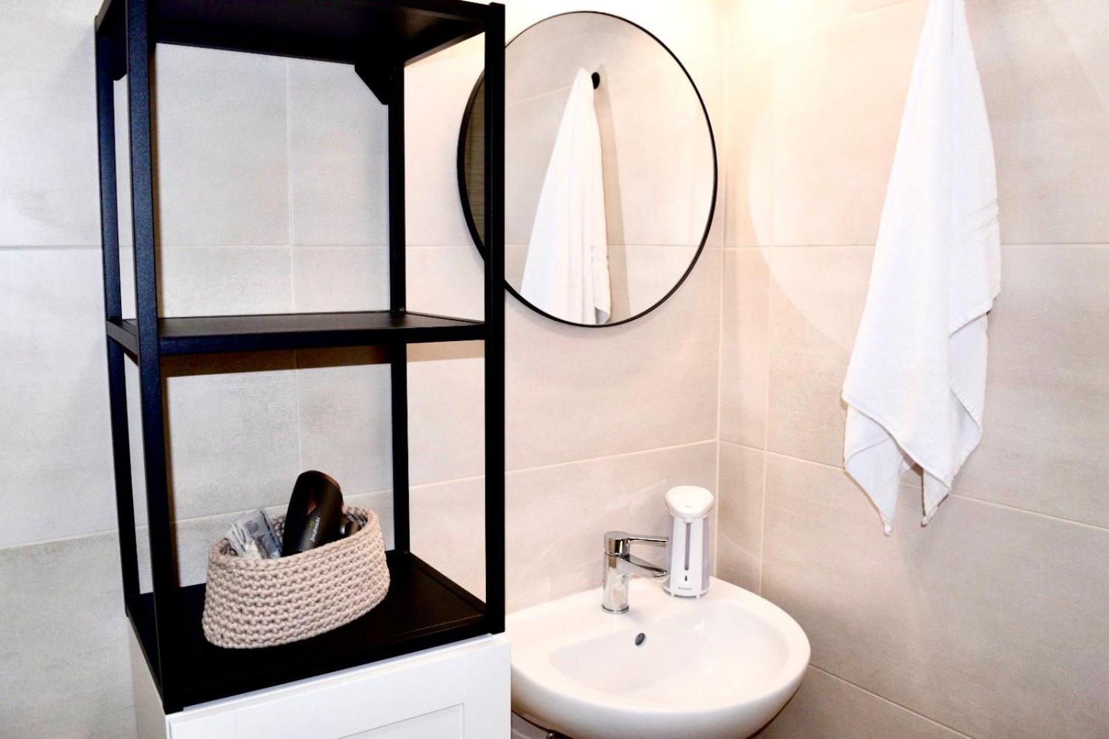 Deluxe Double Room with Shower photo 2
