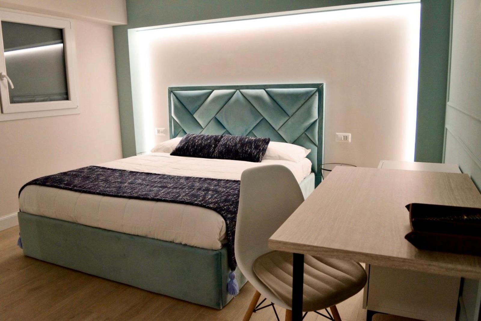 Deluxe Double Room with Shower photo 1