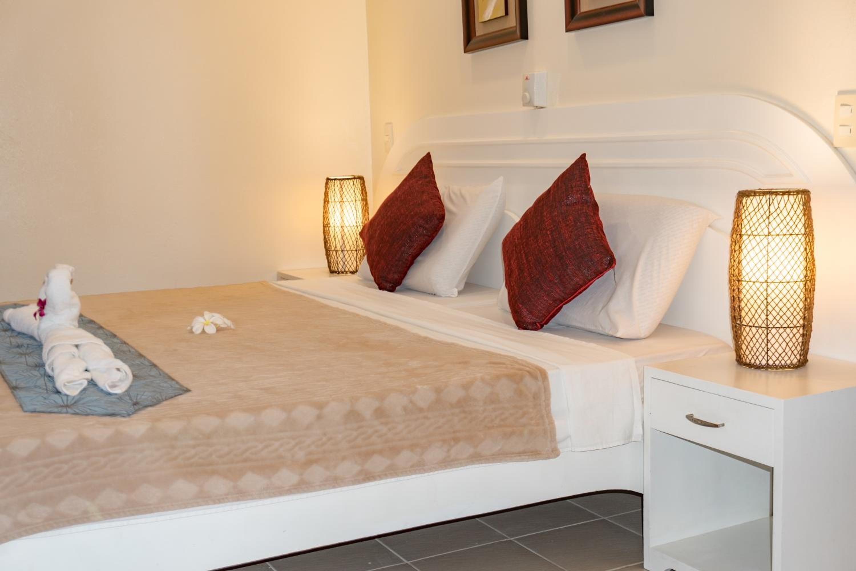 Superior Double or Twin Room - Photo 5