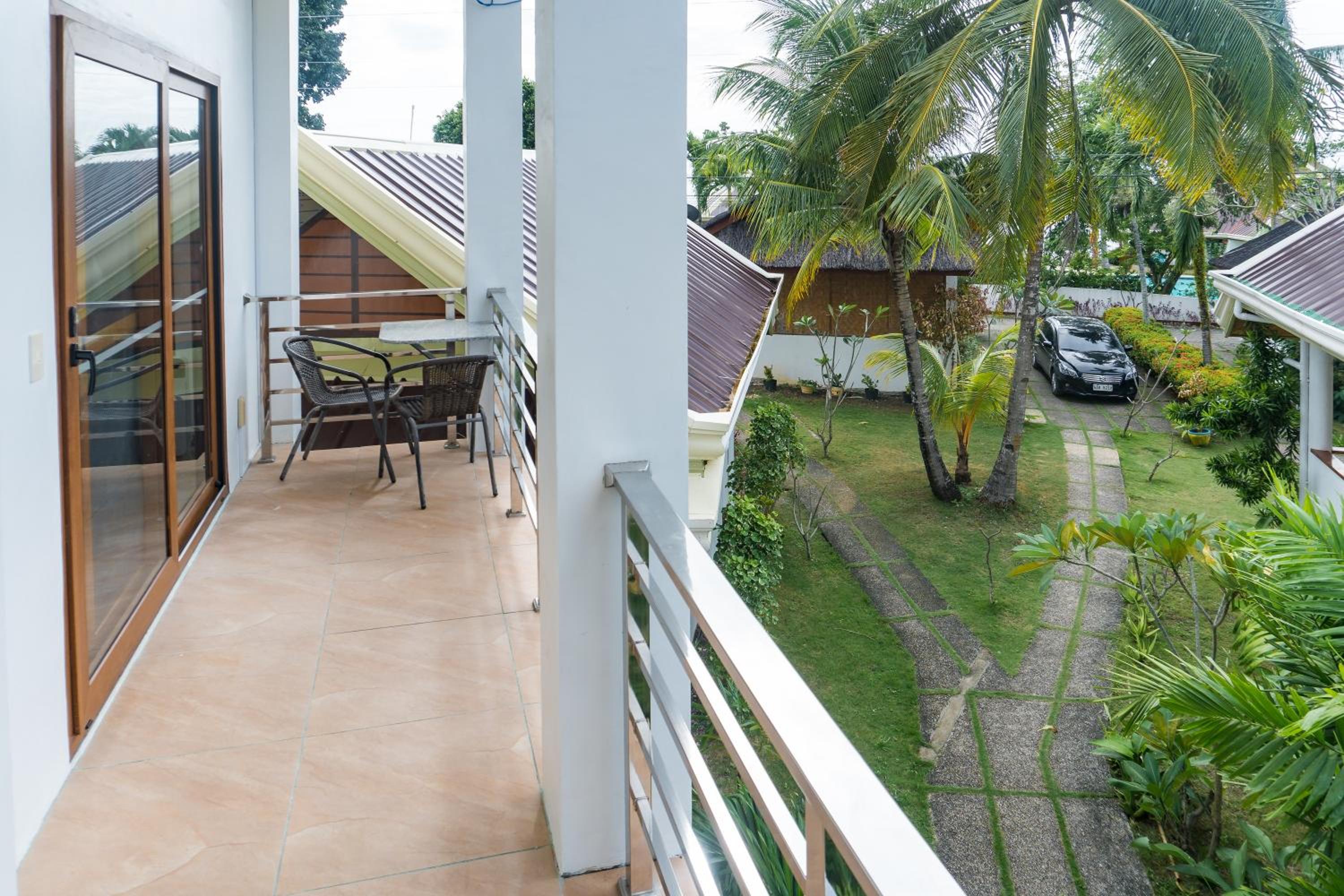 Deluxe Twin Room - Photo 6