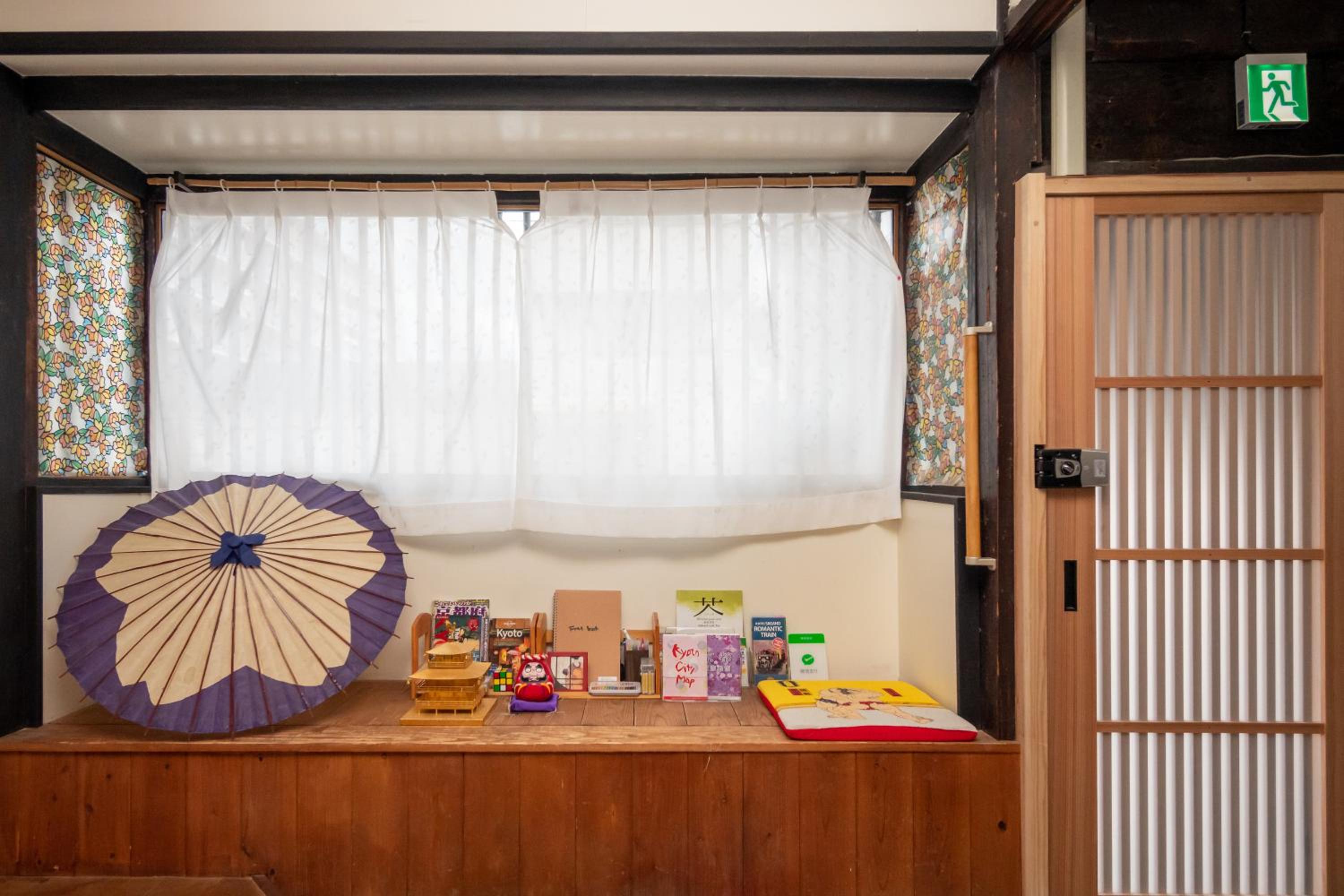 Japanese-Style Townhouse - Photo 72