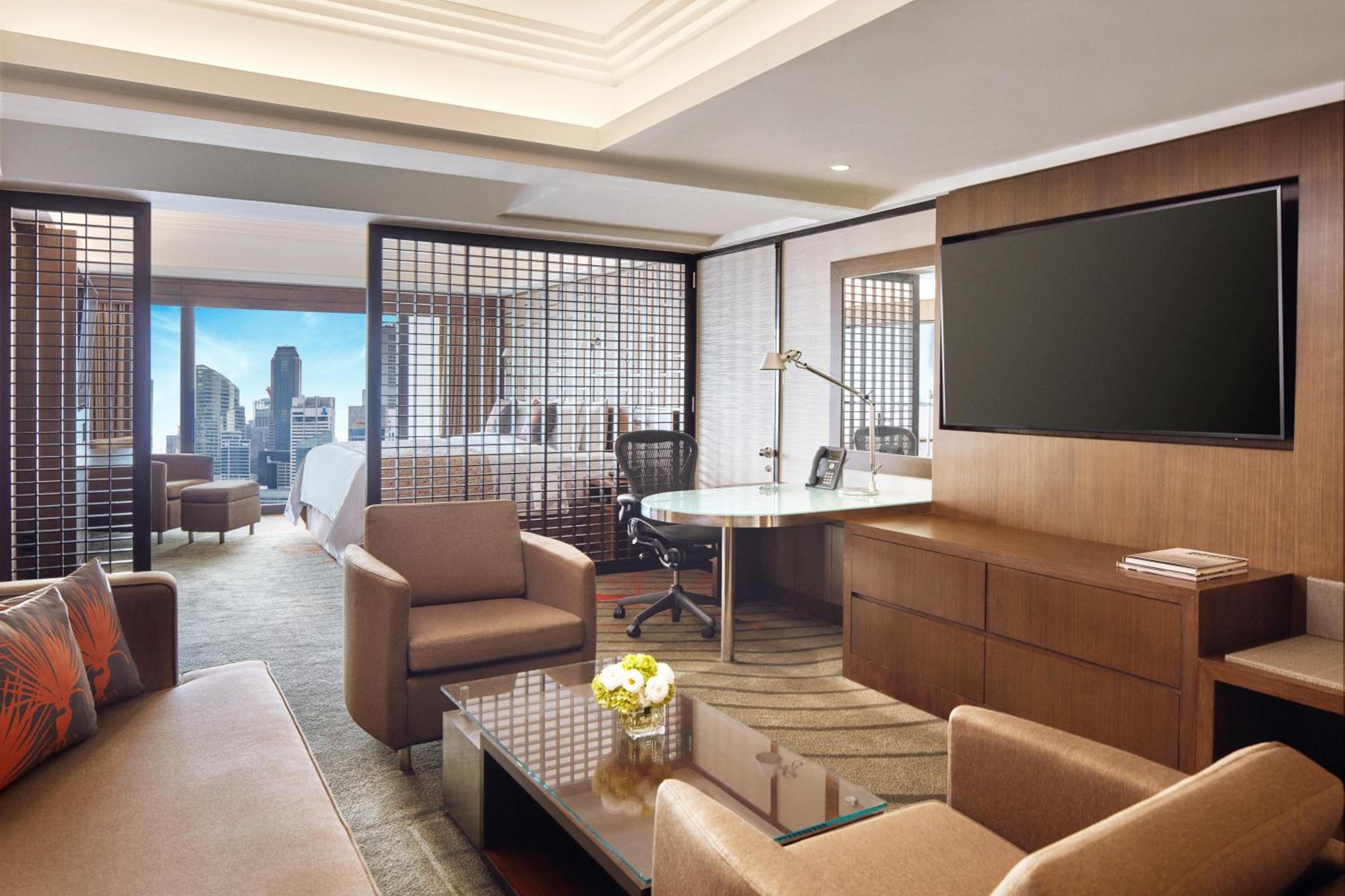 PACIFIC CLUB