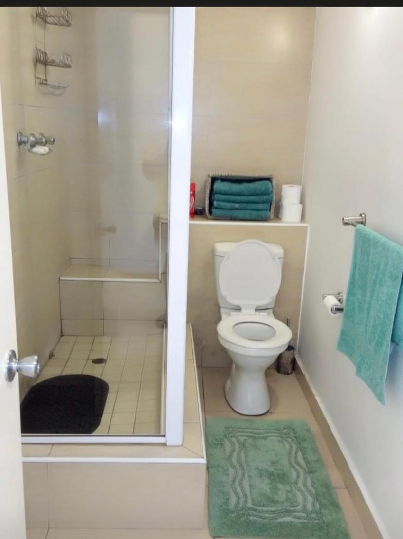 One-Bedroom Apartment - Photo 4