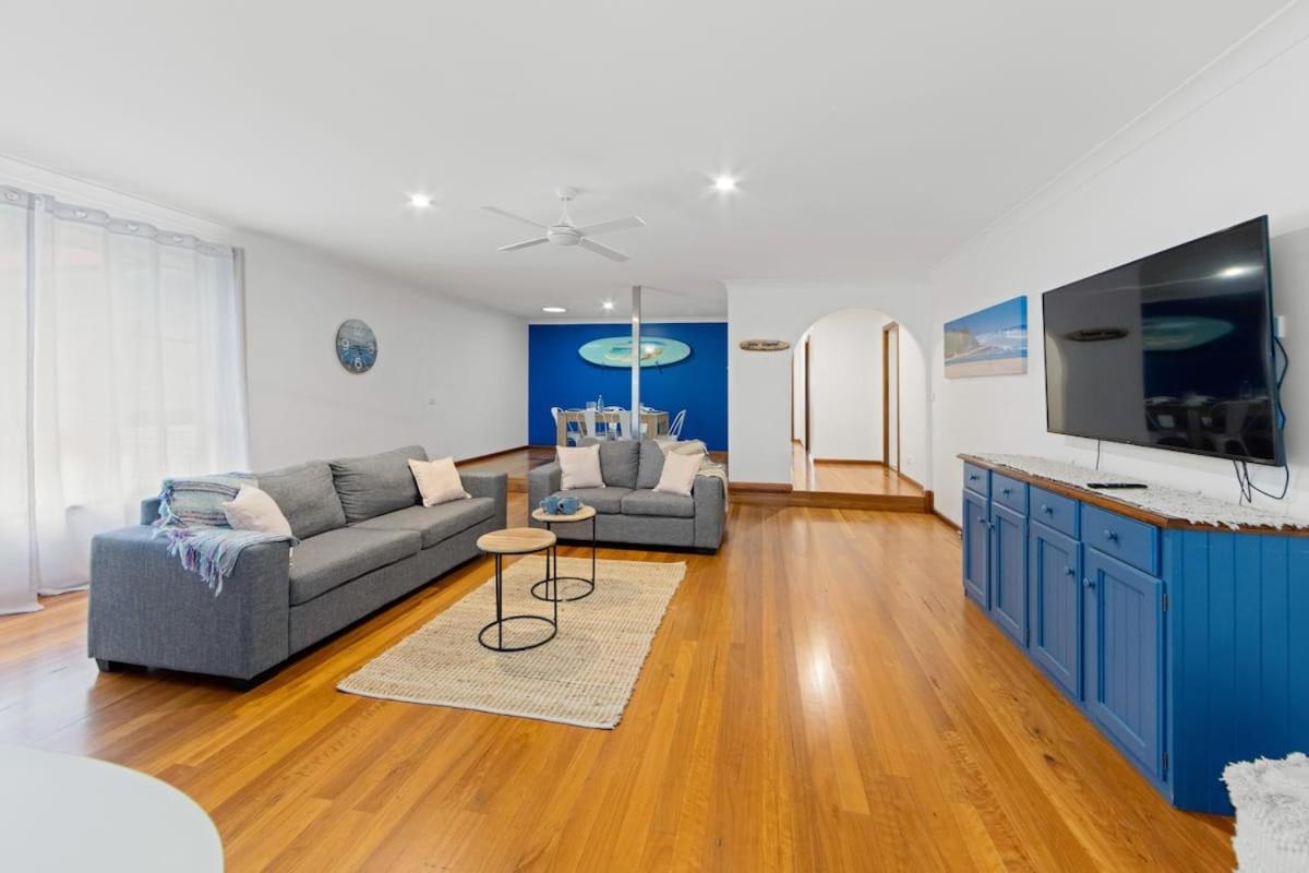 Three-Bedroom House photo 1