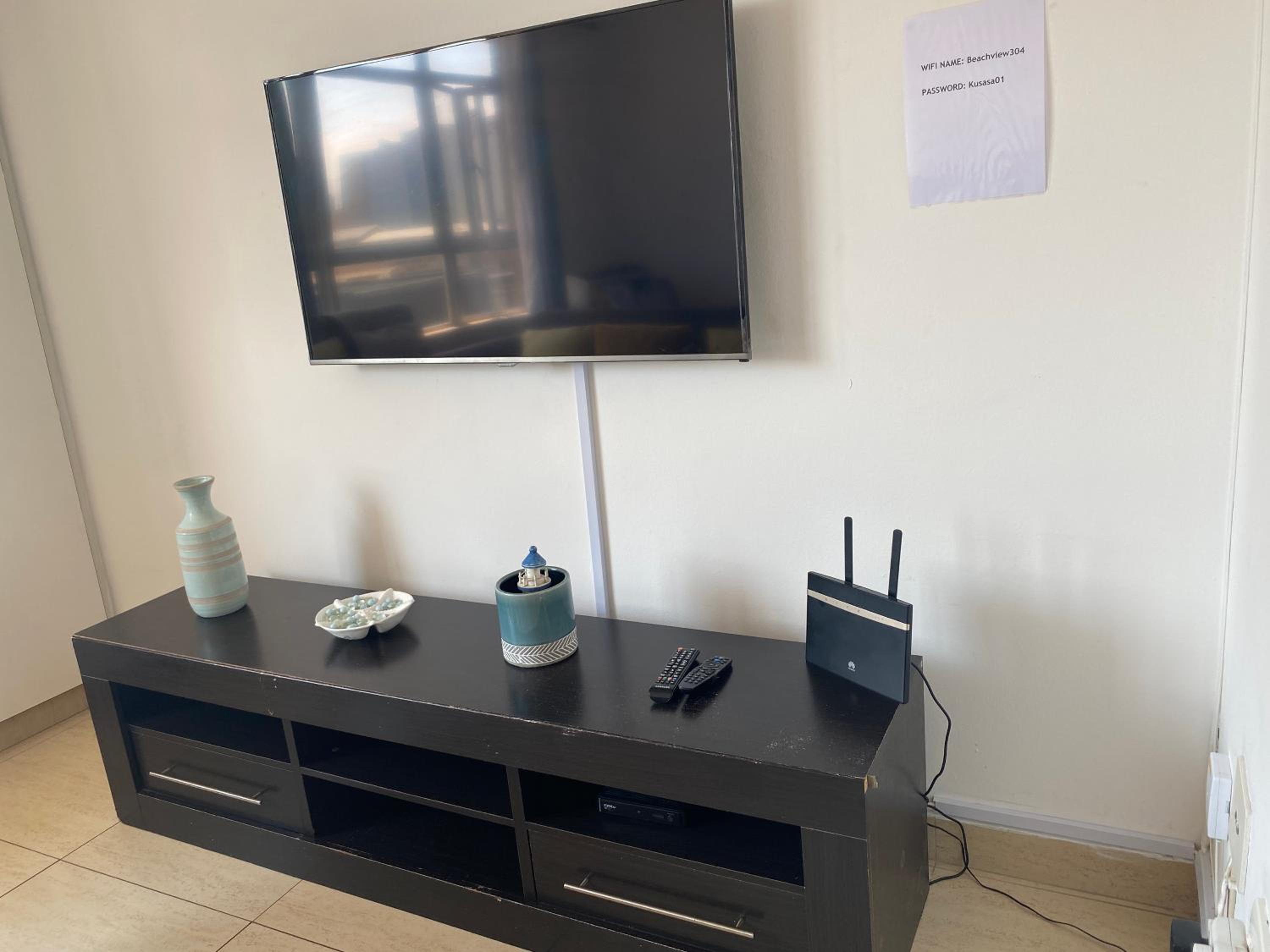 One-Bedroom Apartment - Photo 10