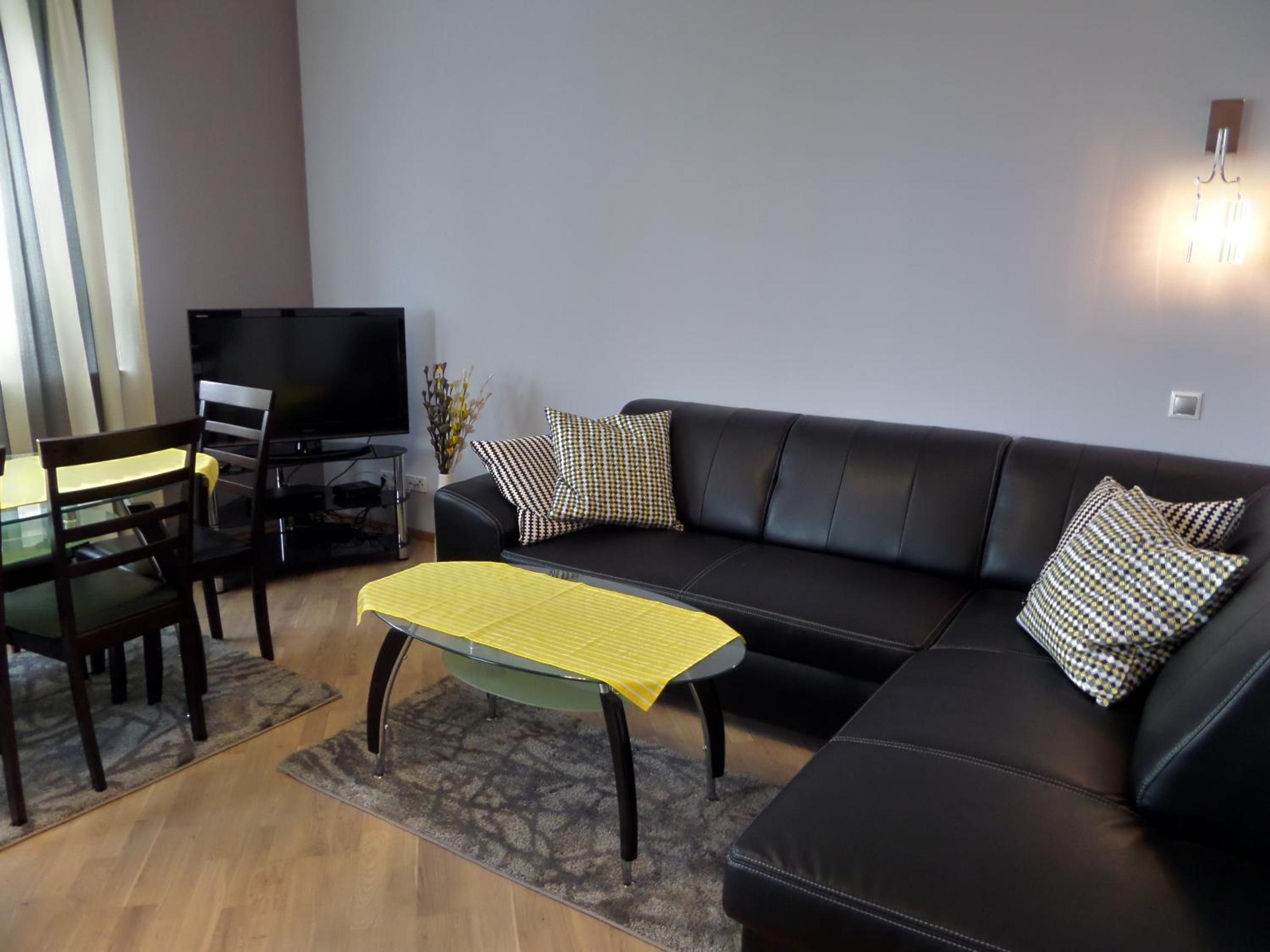 Deluxe Two-Bedroom Suite