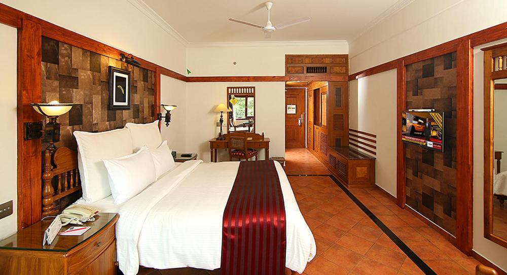 Deluxe Double or Twin Room photo 2
