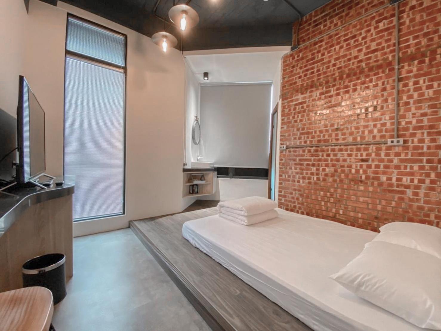 Standard Double Room - Photo 5