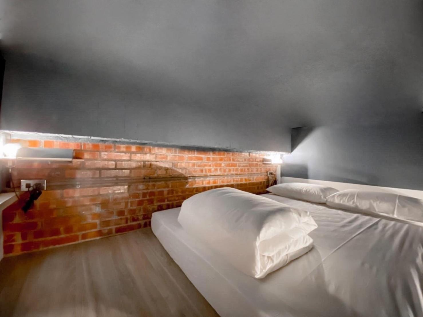 Duplex Quadruple Room - Photo 4