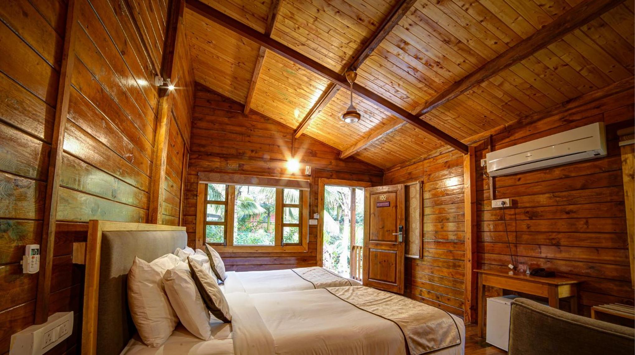 Suite with Garden View