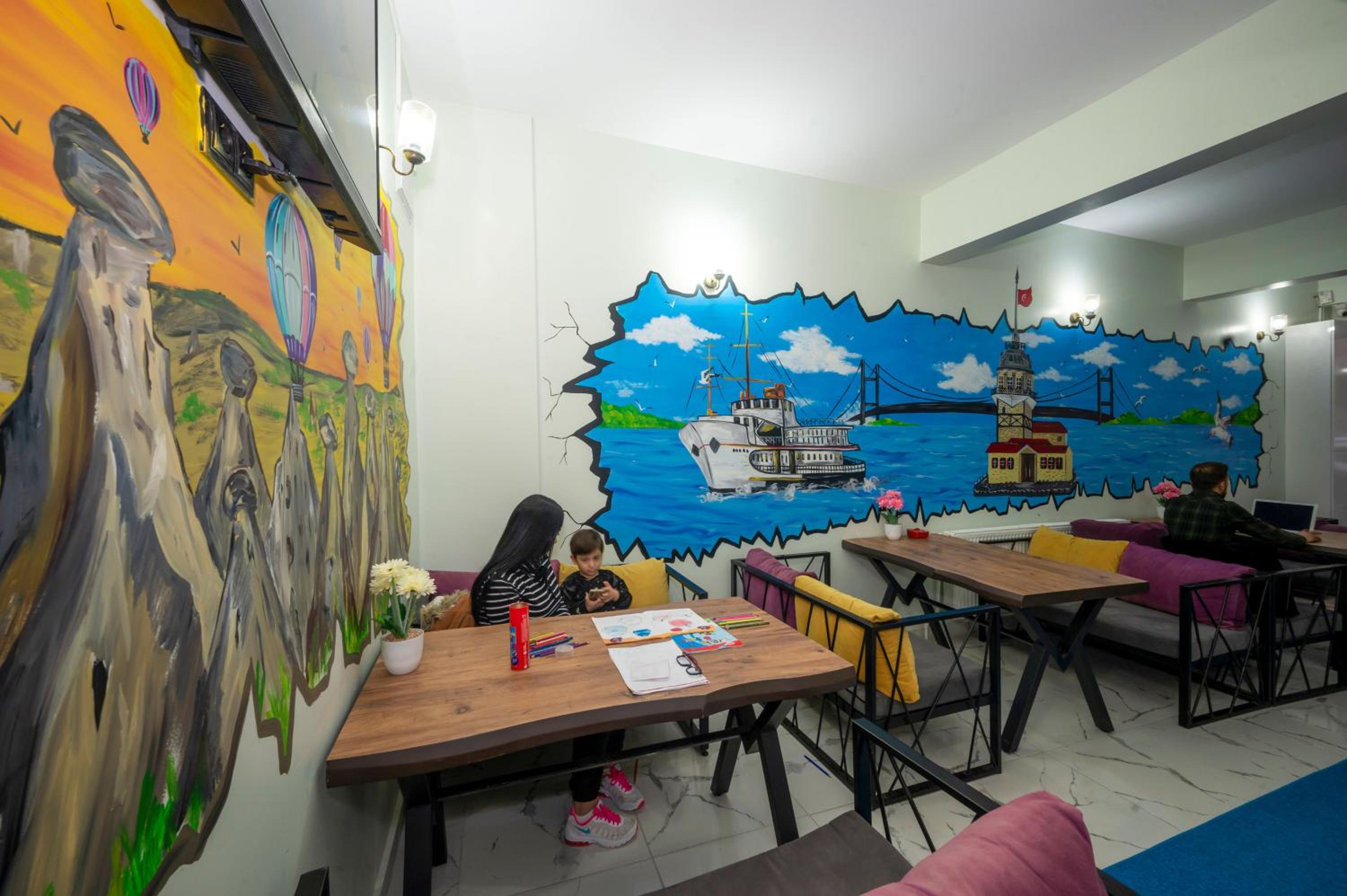 Female Dormitory Room photo 3