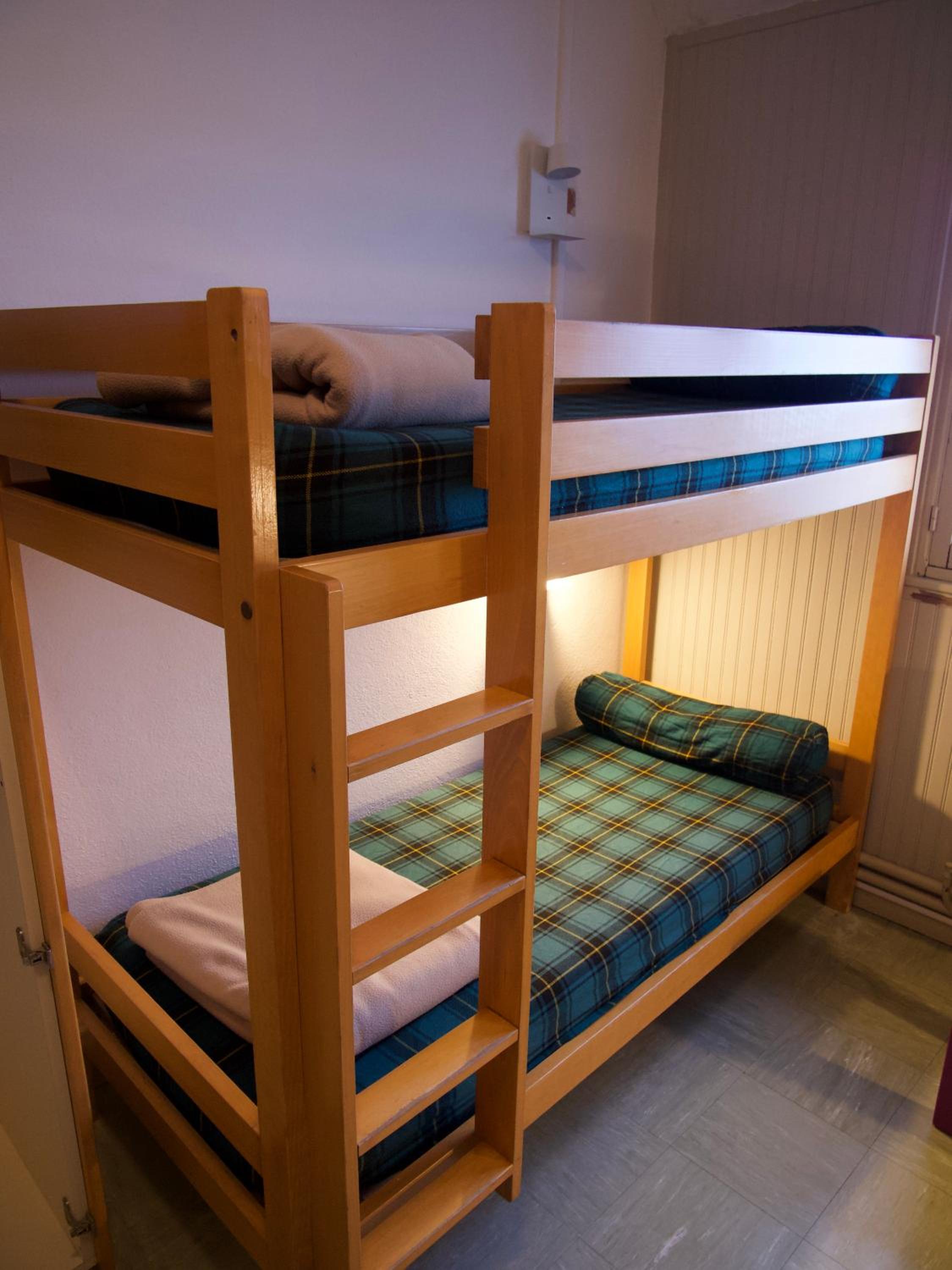 Single Bed in Male Dormitory Room photo 2