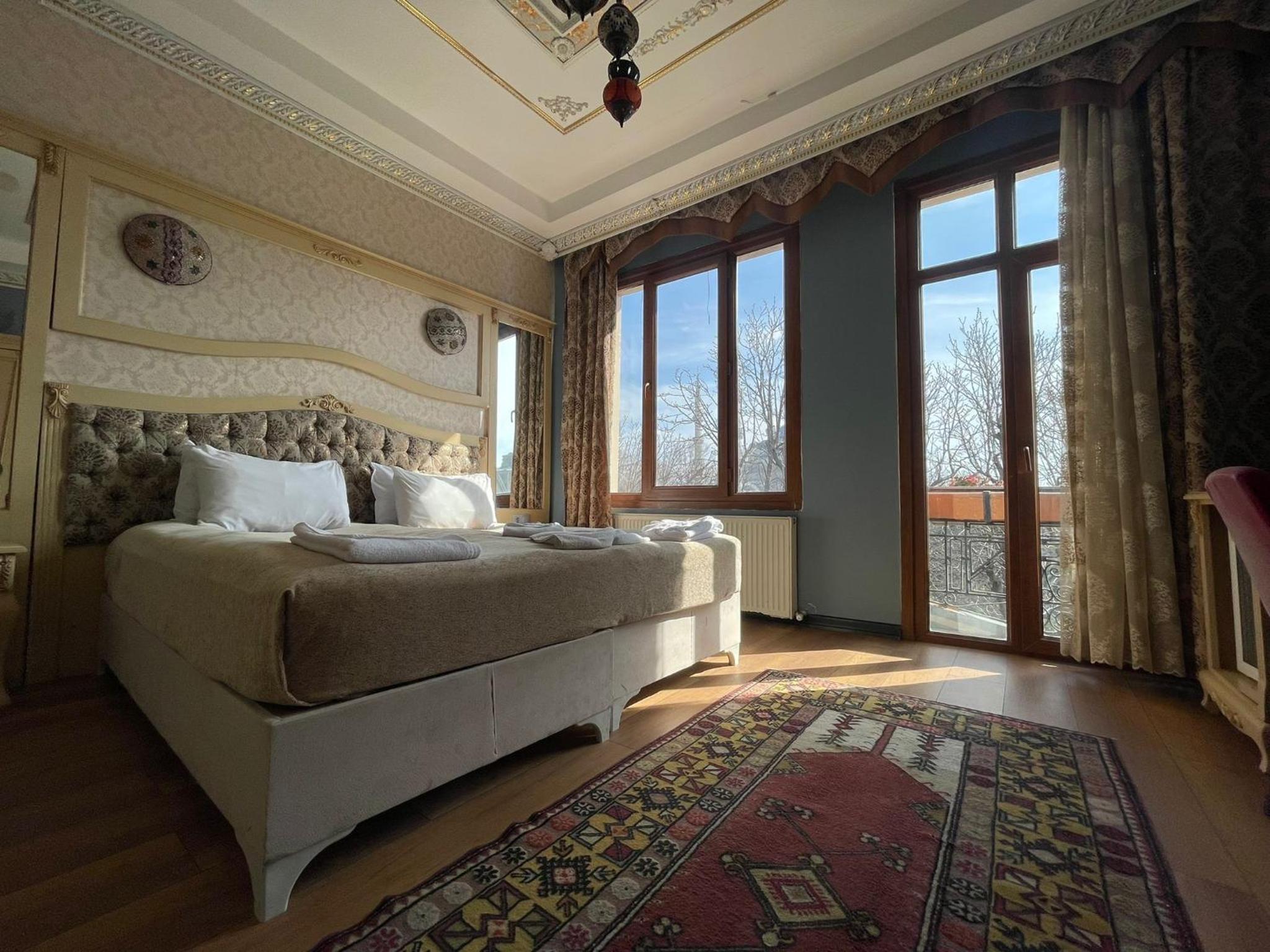 Double or Twin Room photo 3