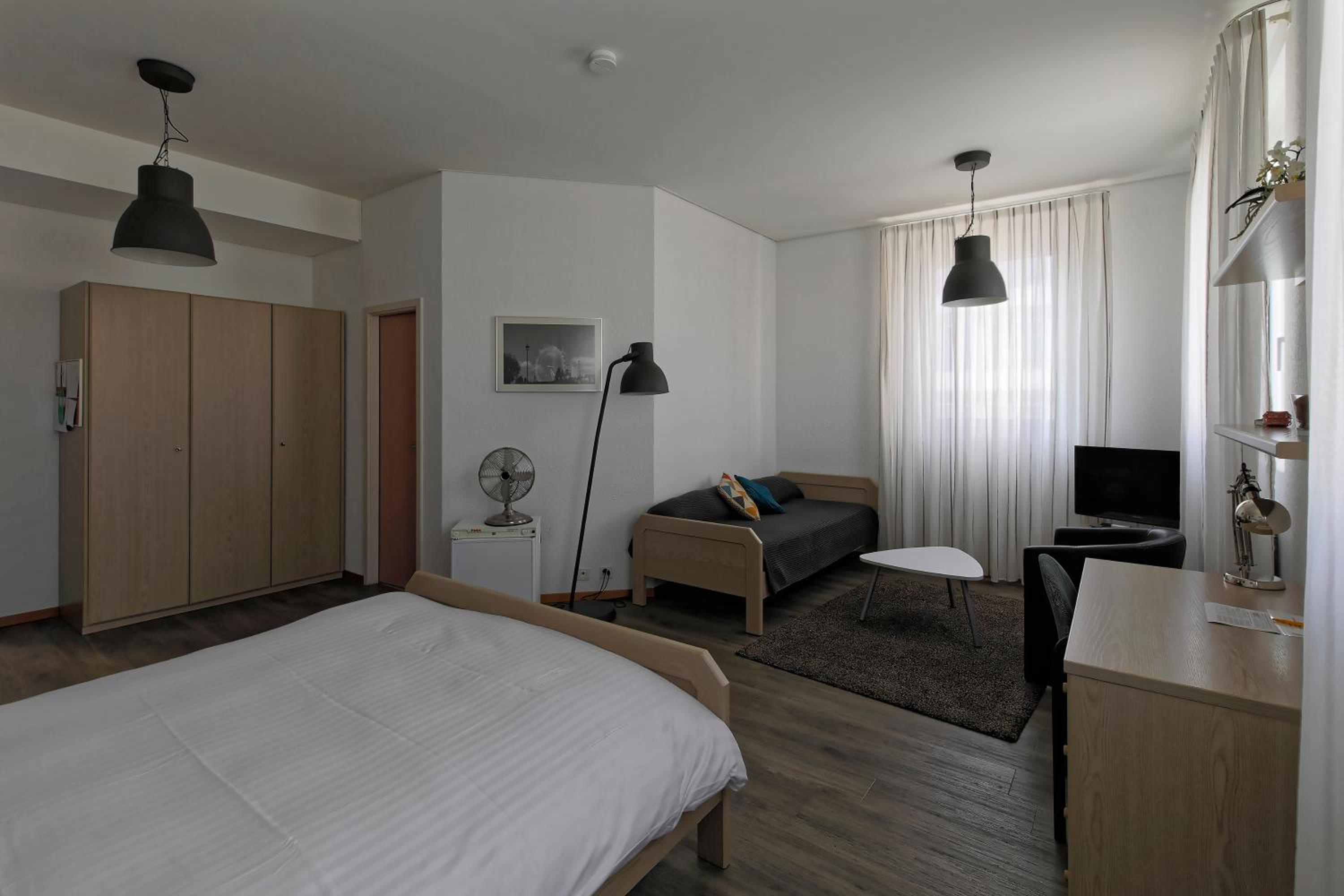 Deluxe Room - Photo 1