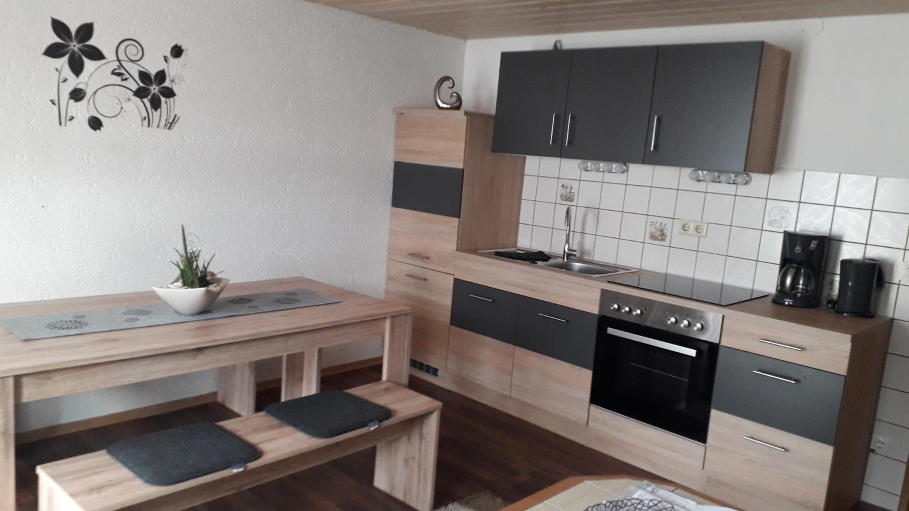 One-Bedroom Apartment - Photo 8