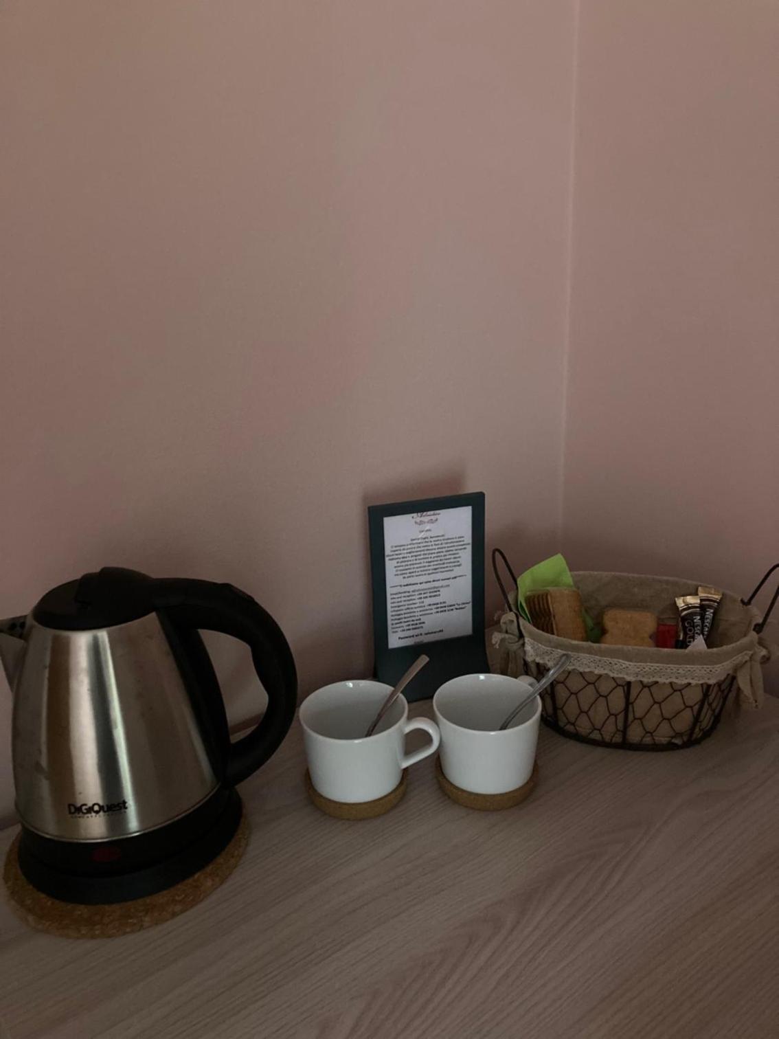 Double Room with Private Bathroom photo 3