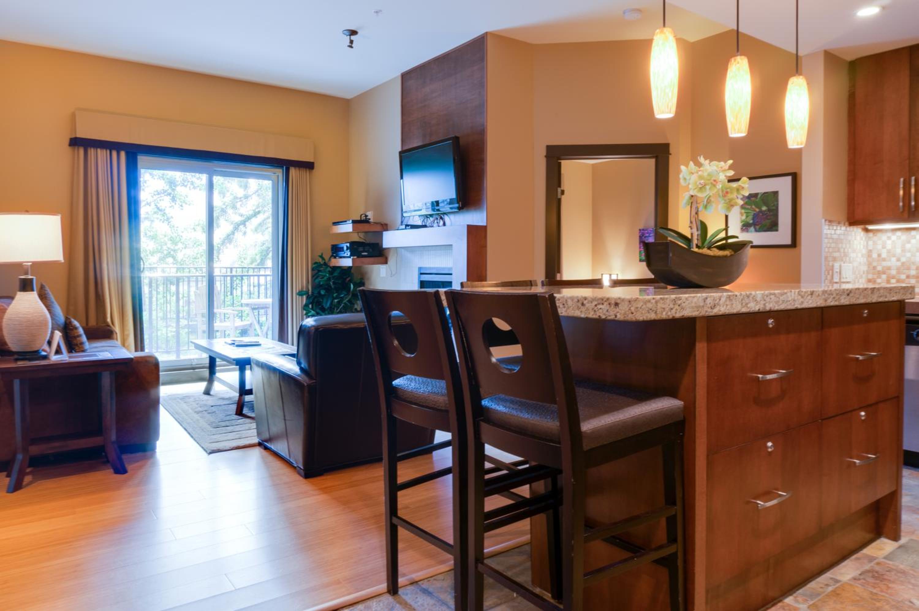 Two-Bedroom Suite photo 2
