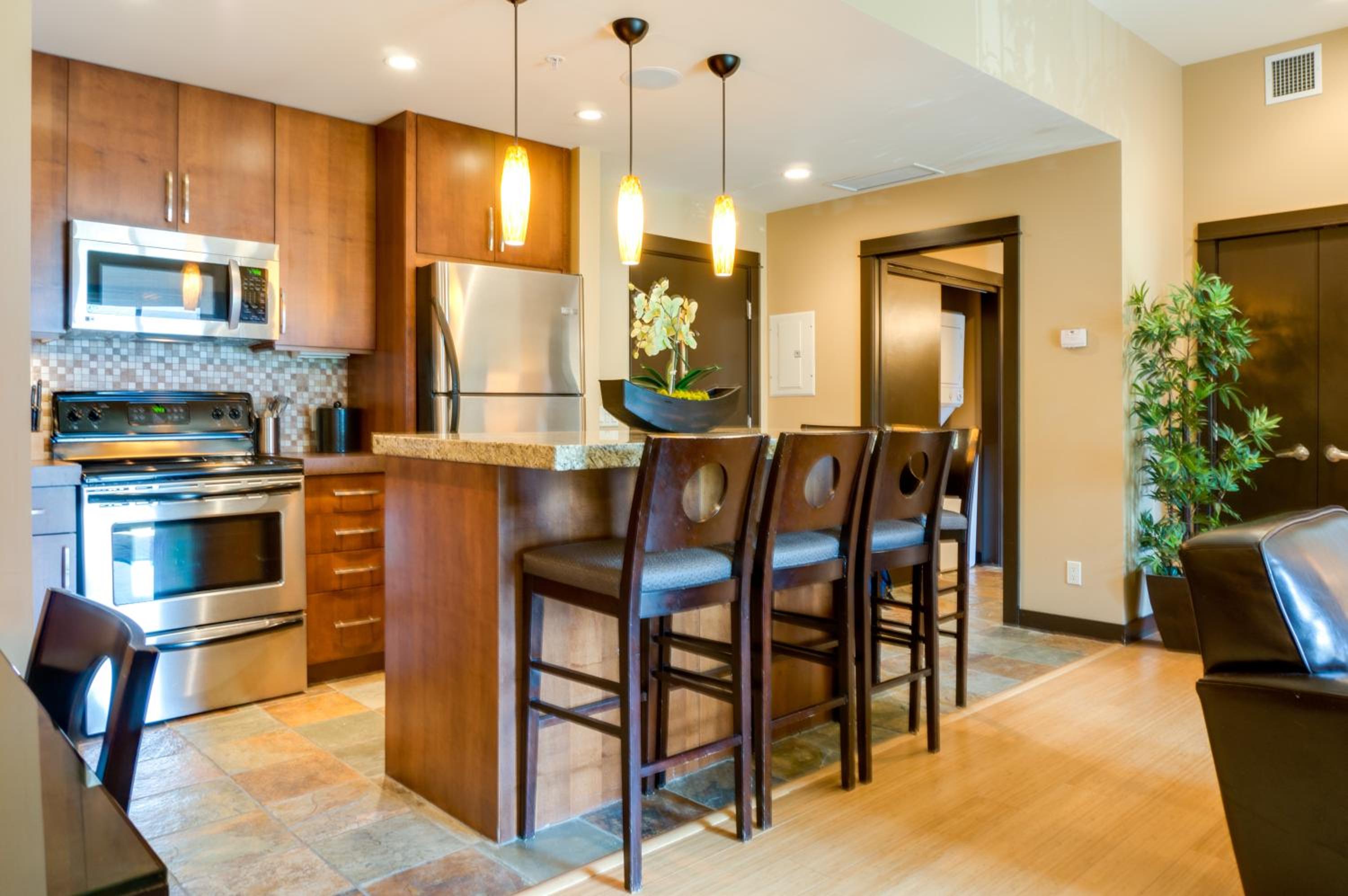 One-Bedroom Suite photo 3