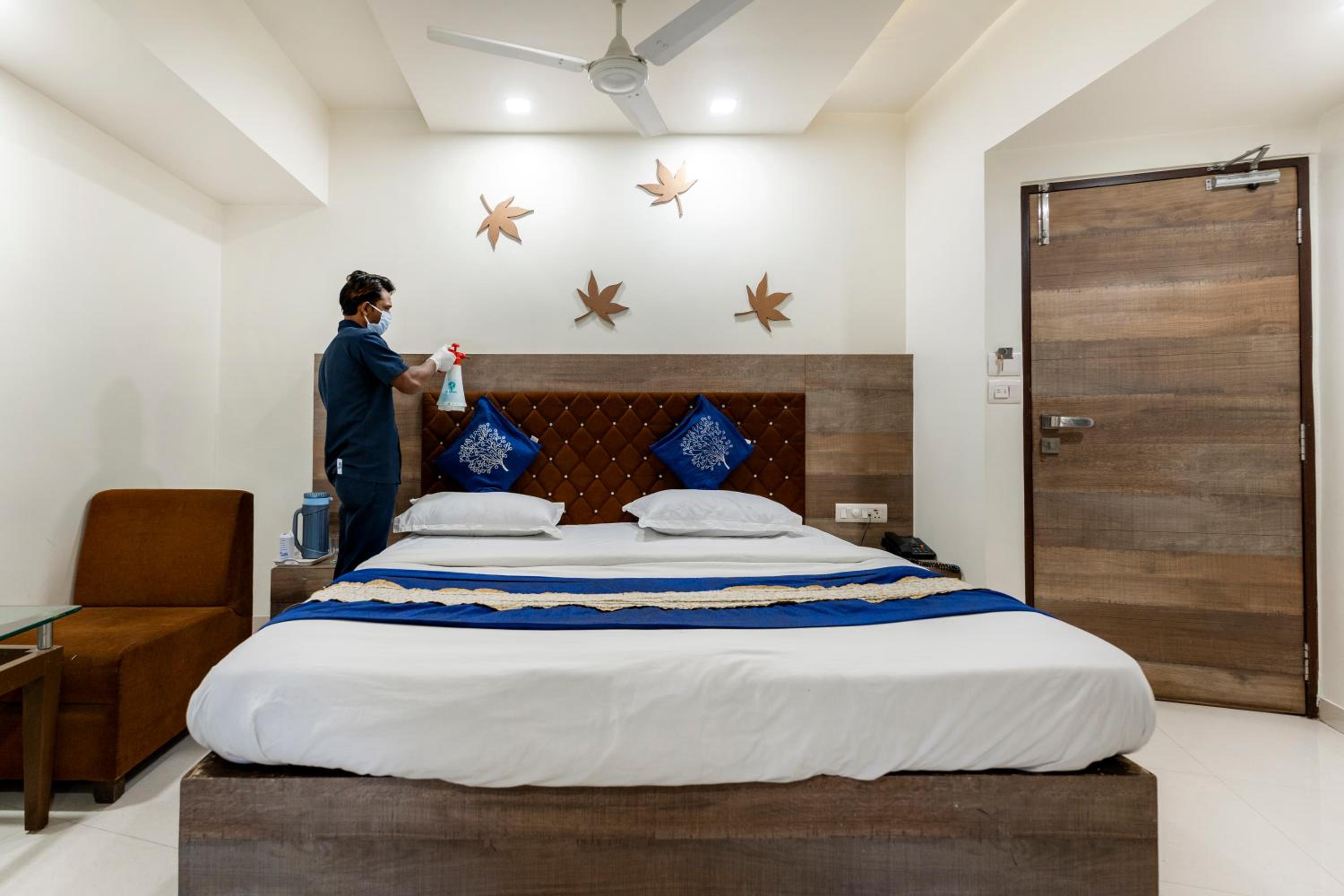 Superior King Room photo 3