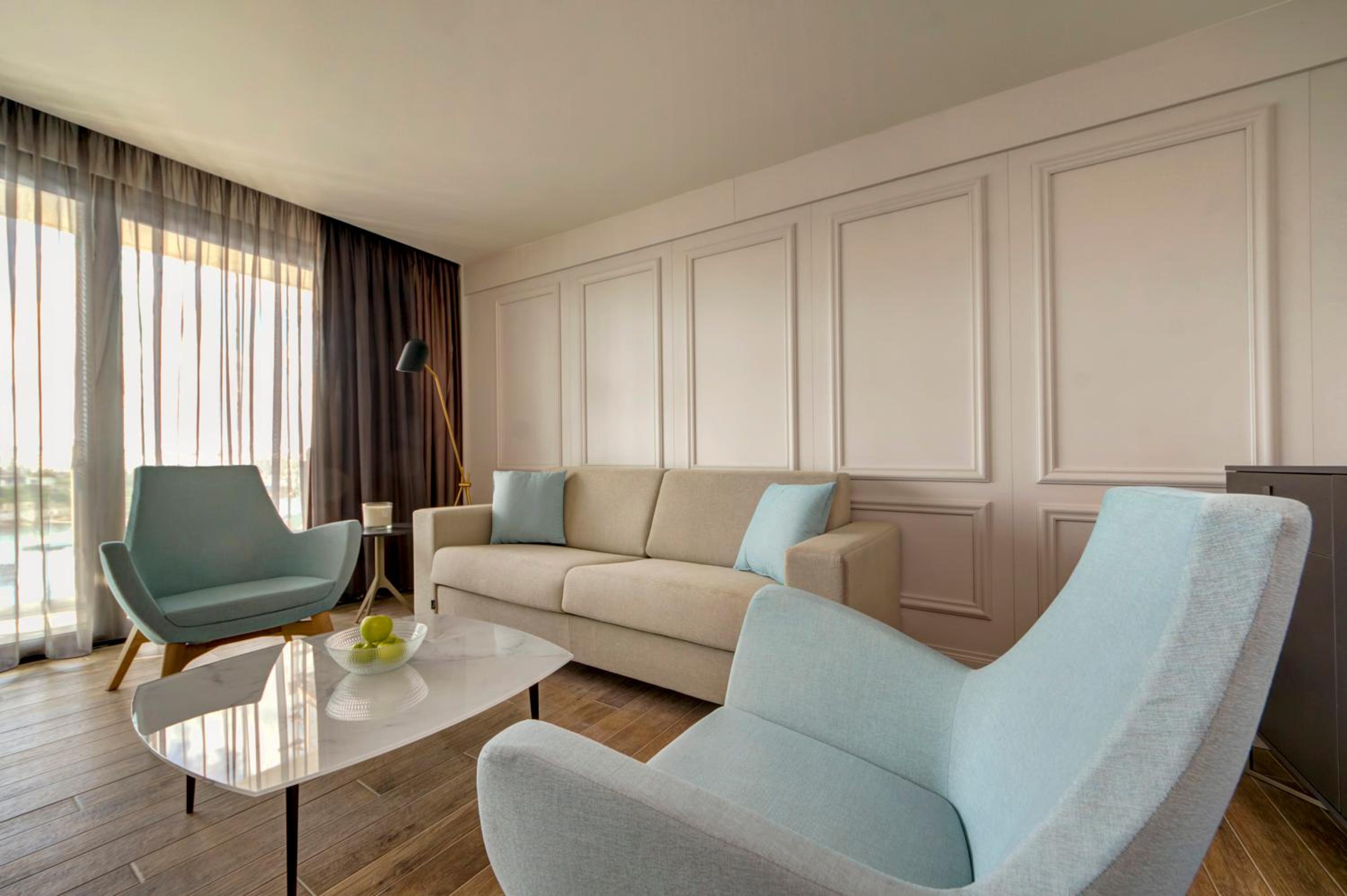 Superior Suite with Sea View - Photo 7