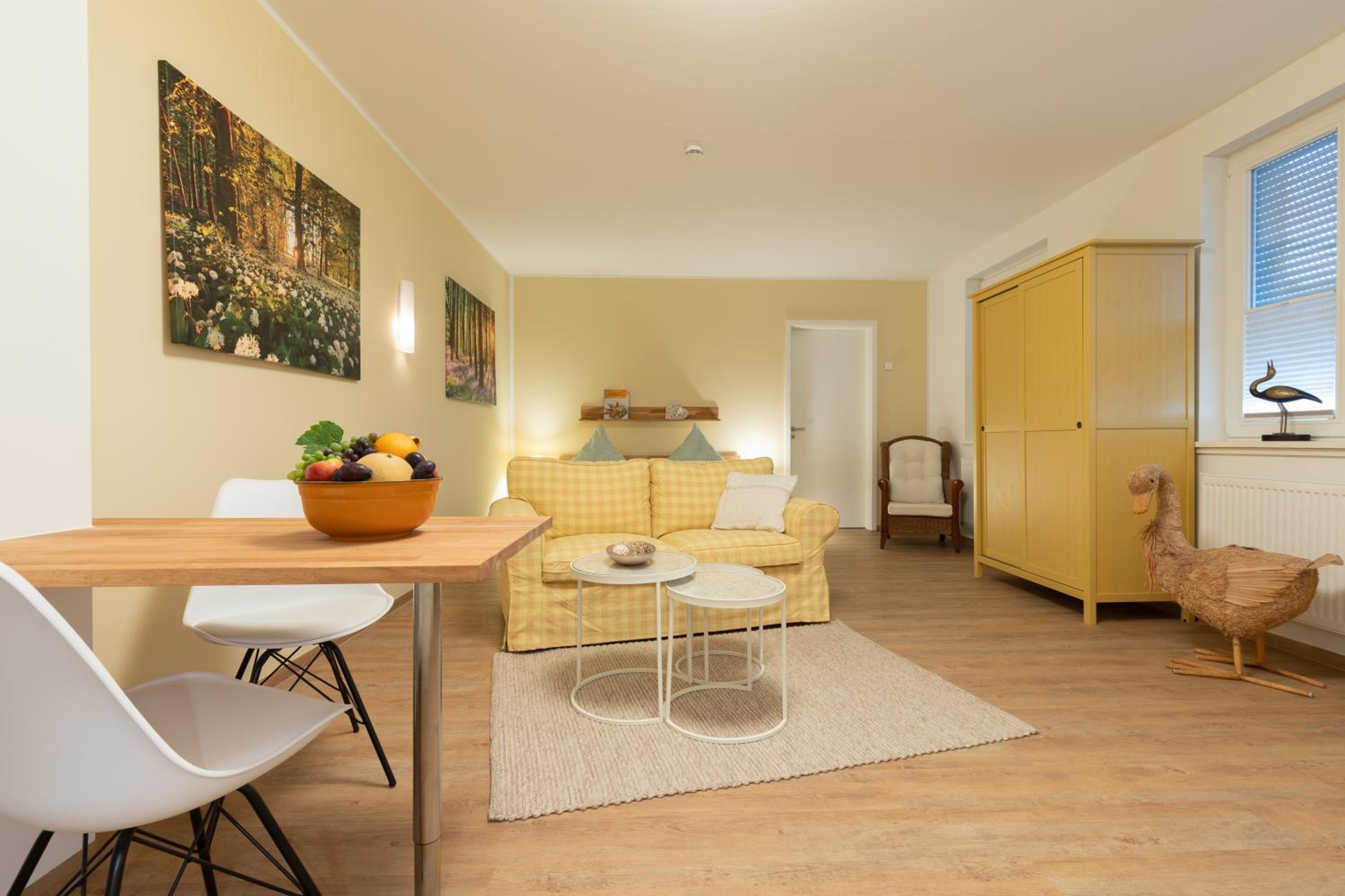 One-Bedroom Apartment photo 1