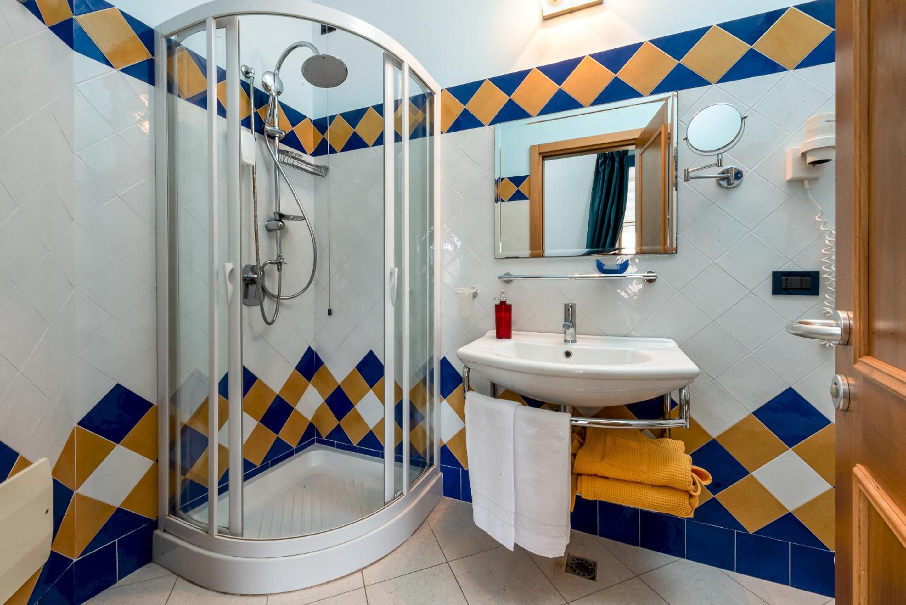 Family Suite photo 2